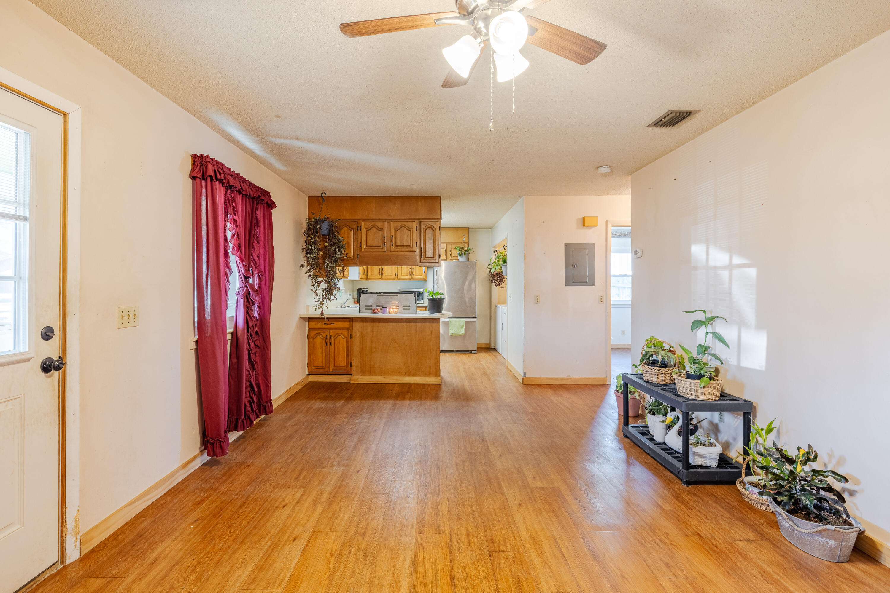 RIVIERA BEACH - Residential