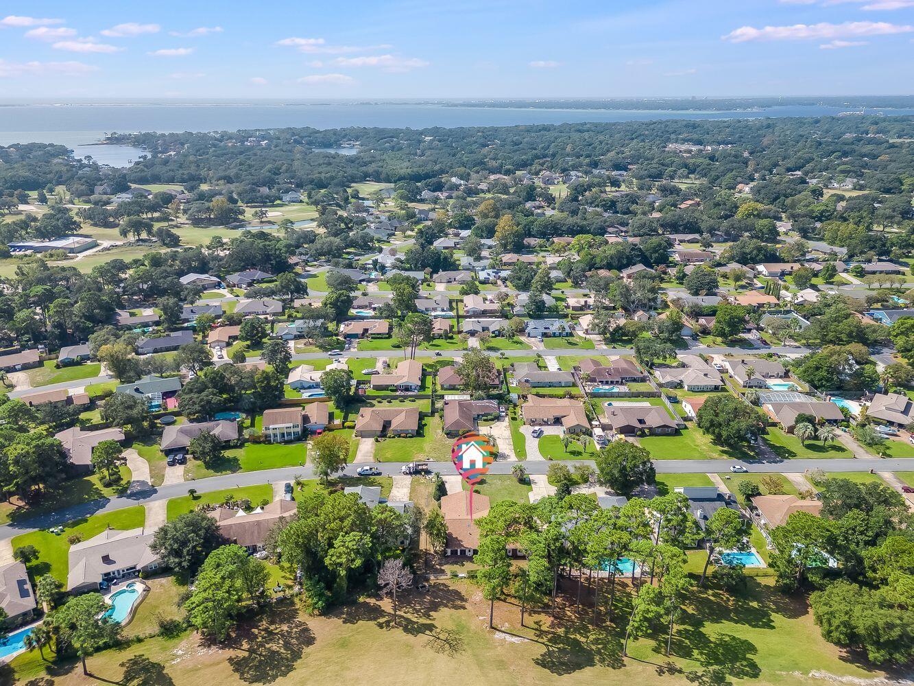 LAKE LORRAINE ESTATES - Residential