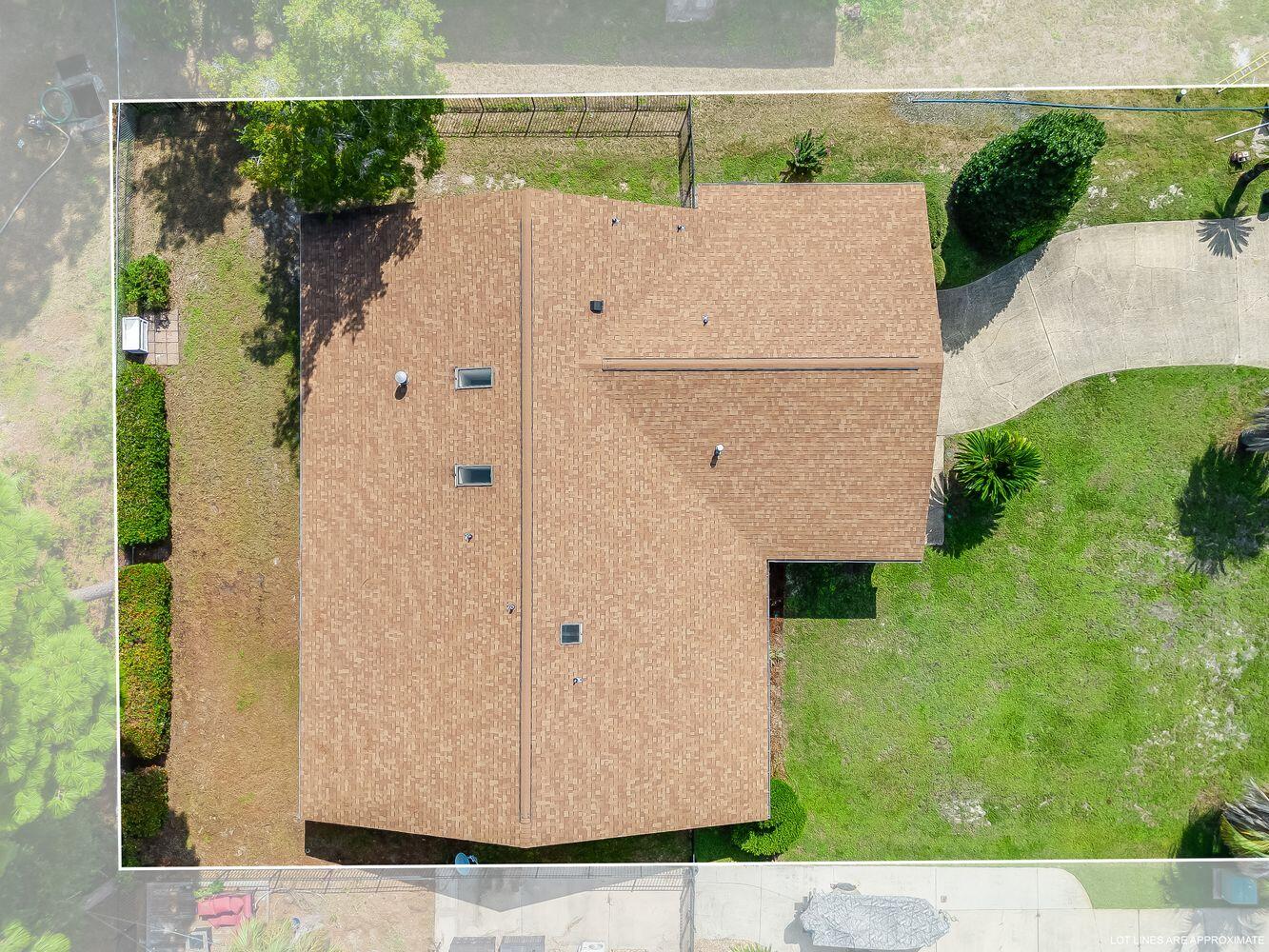 LAKE LORRAINE ESTATES - Residential