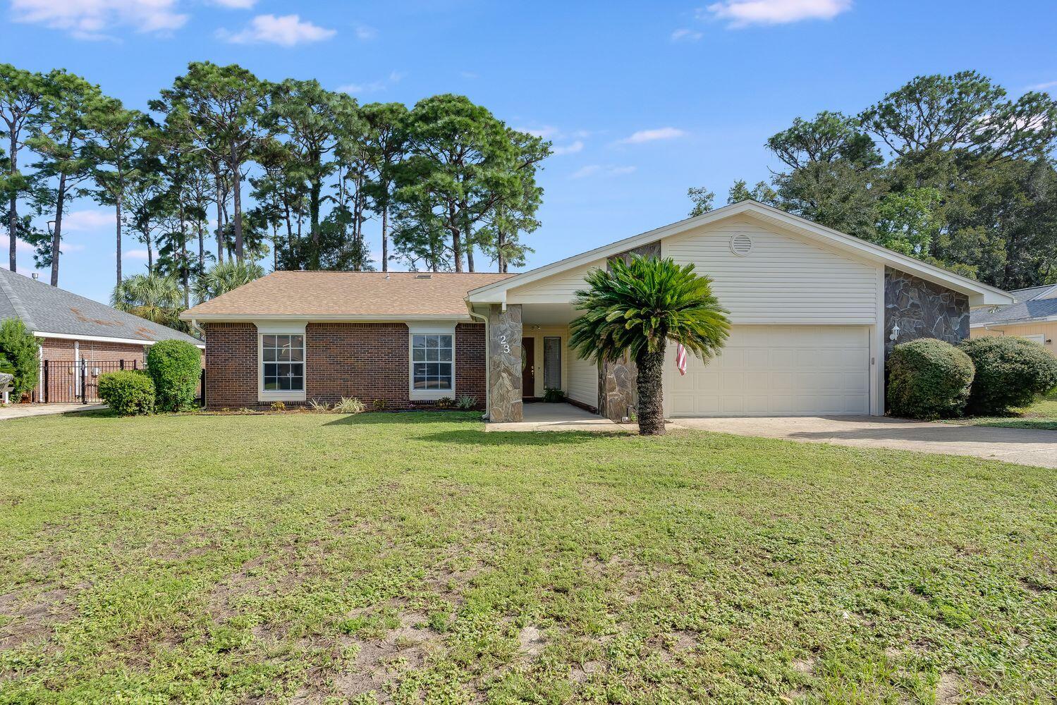 LAKE LORRAINE ESTATES - Residential