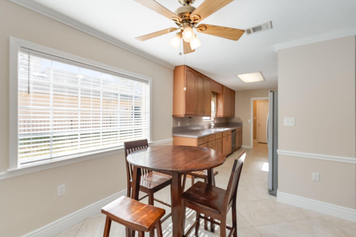 LAKE LORRAINE ESTATES - Residential