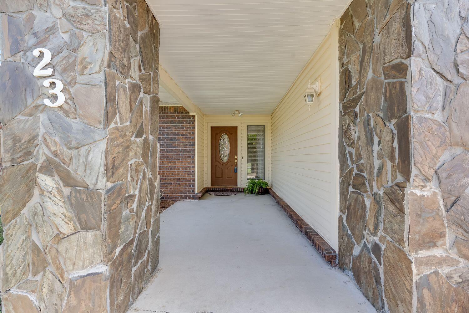 LAKE LORRAINE ESTATES - Residential