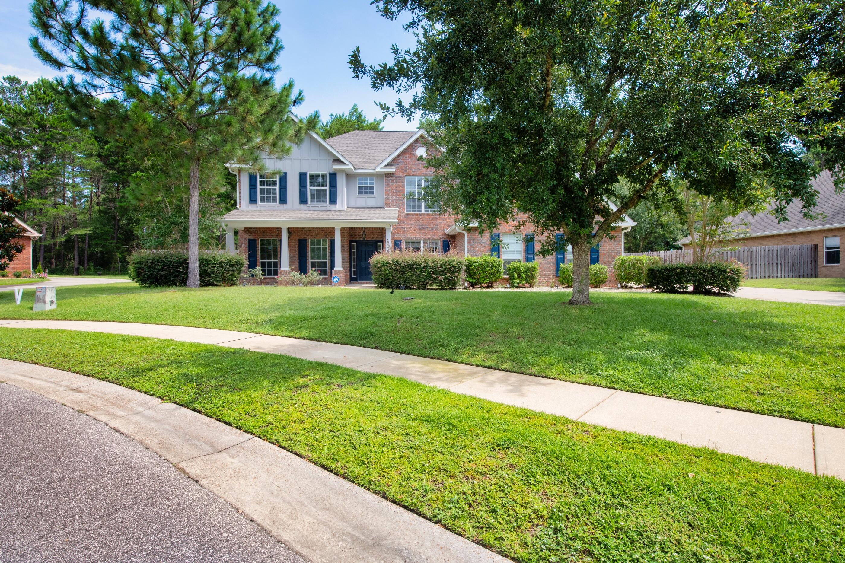 HAMMOCK BAY - Residential