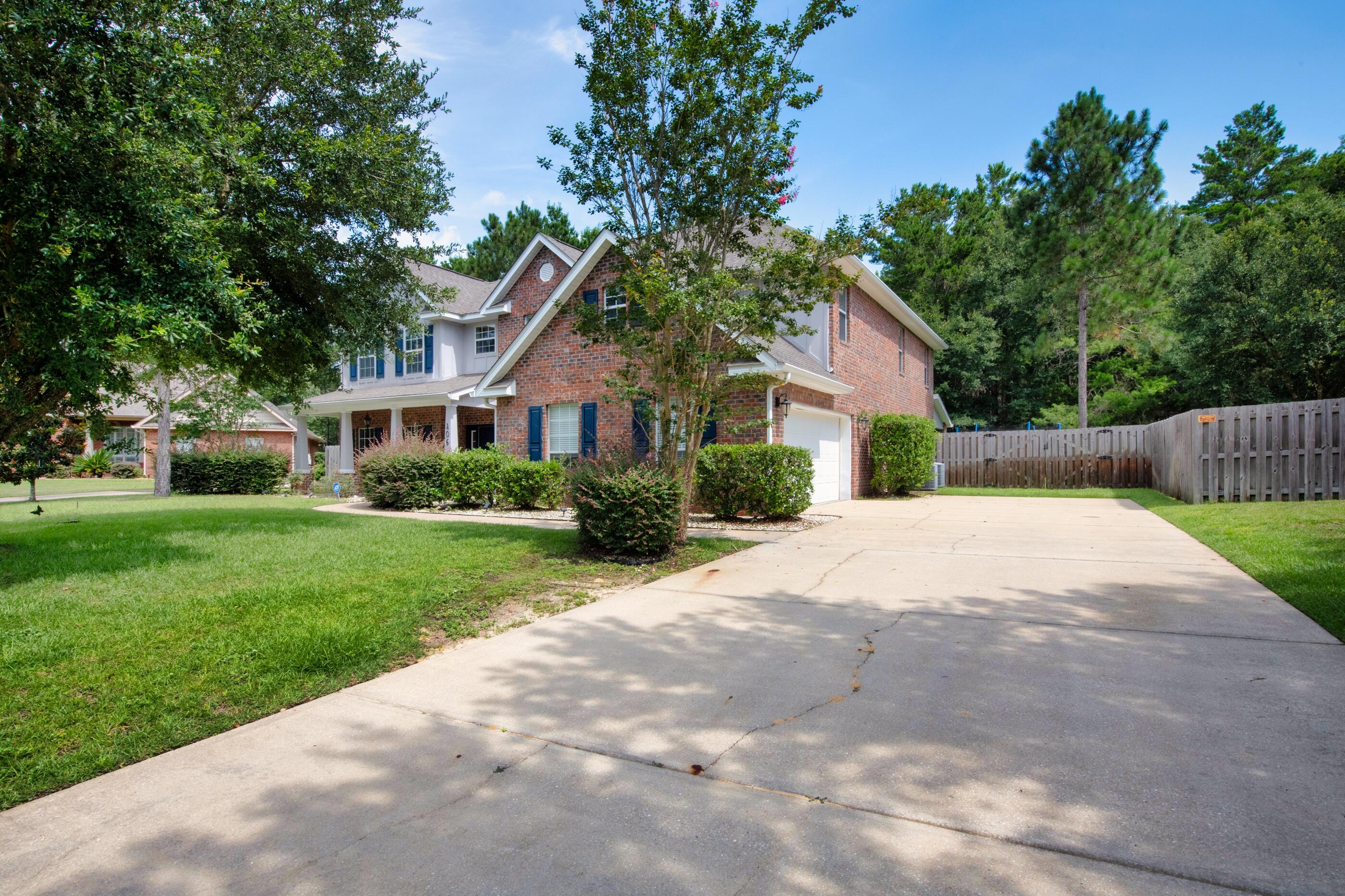 HAMMOCK BAY - Residential