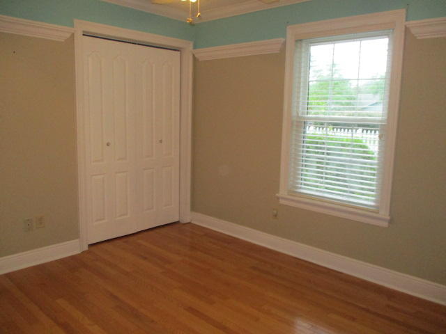 EAST BAY RIVER ESTATES 2ND ADDN - Residential Lease