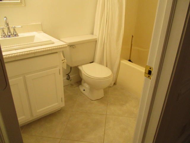 EAST BAY RIVER ESTATES 2ND ADDN - Residential Lease