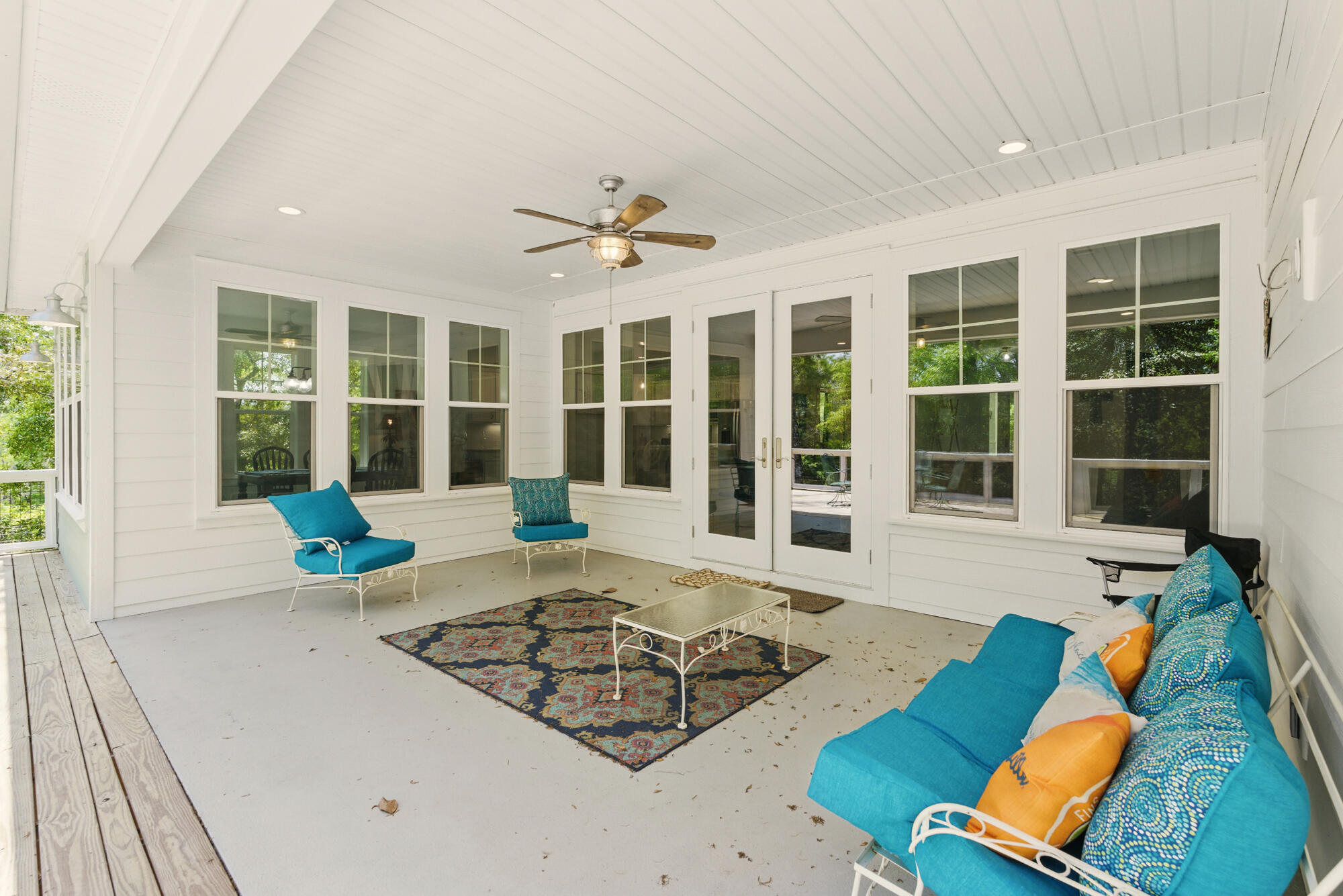ALAQUA ESTATES - Residential
