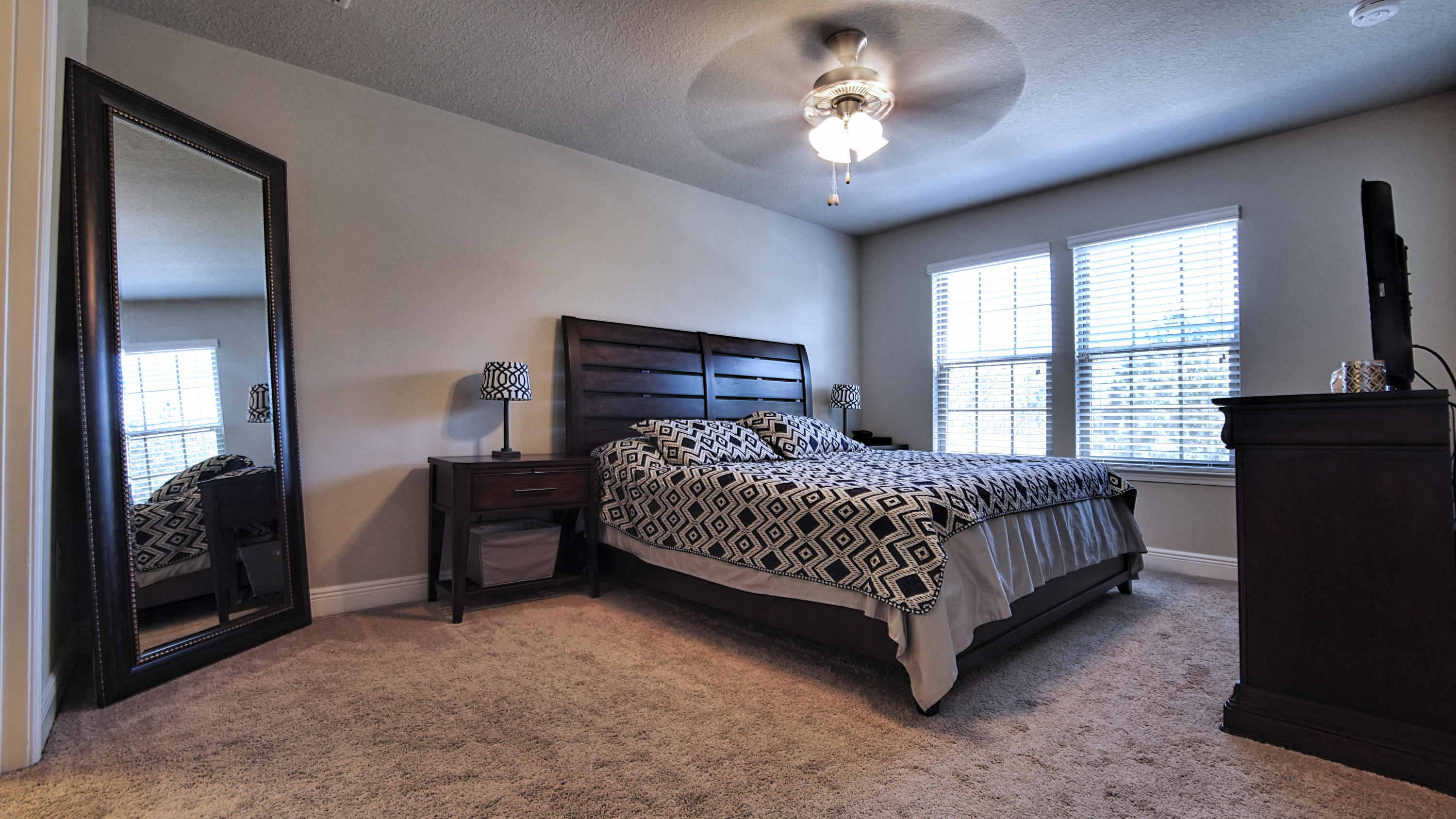 RESERVE POINTE - Residential