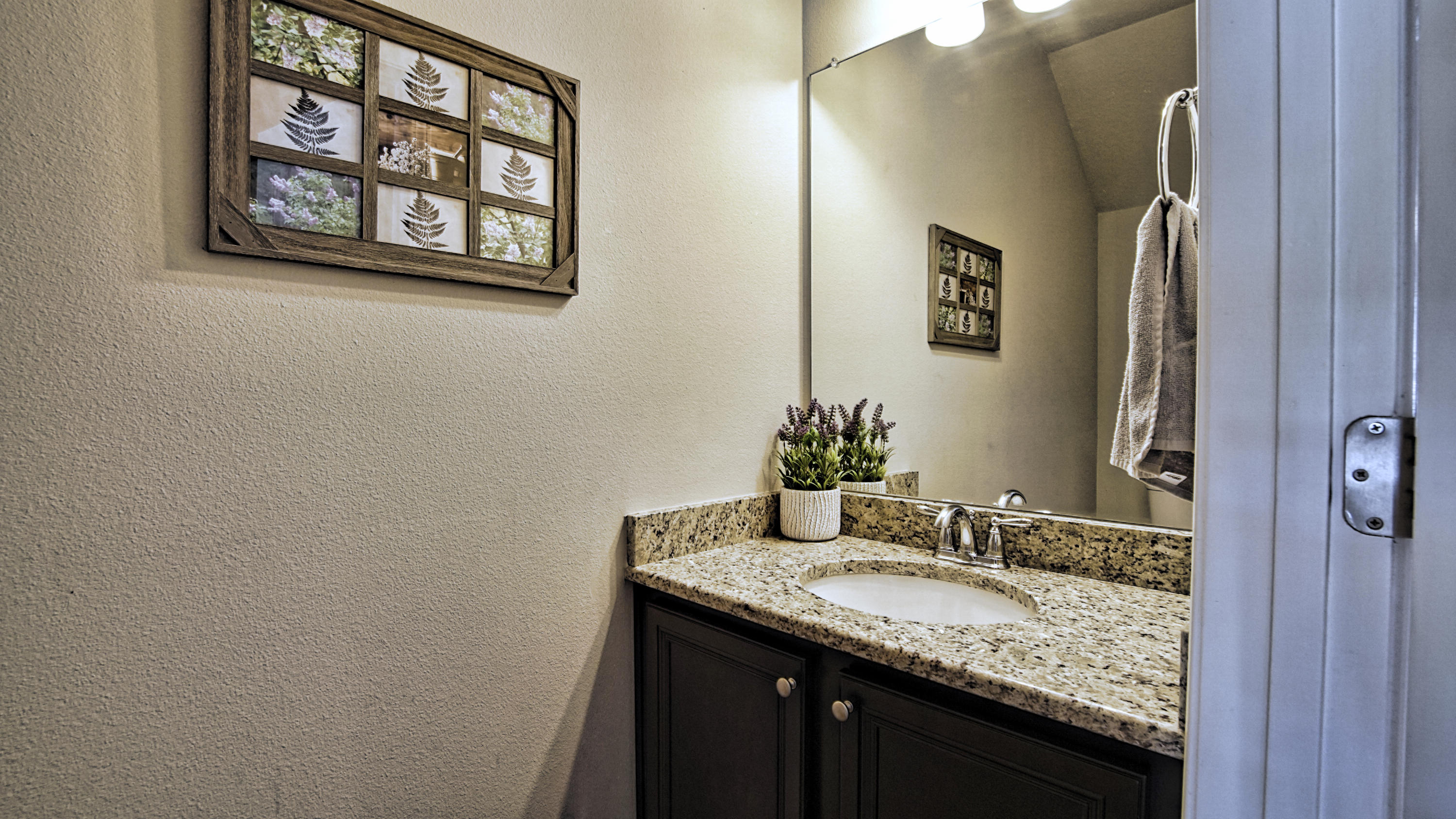 RESERVE POINTE - Residential