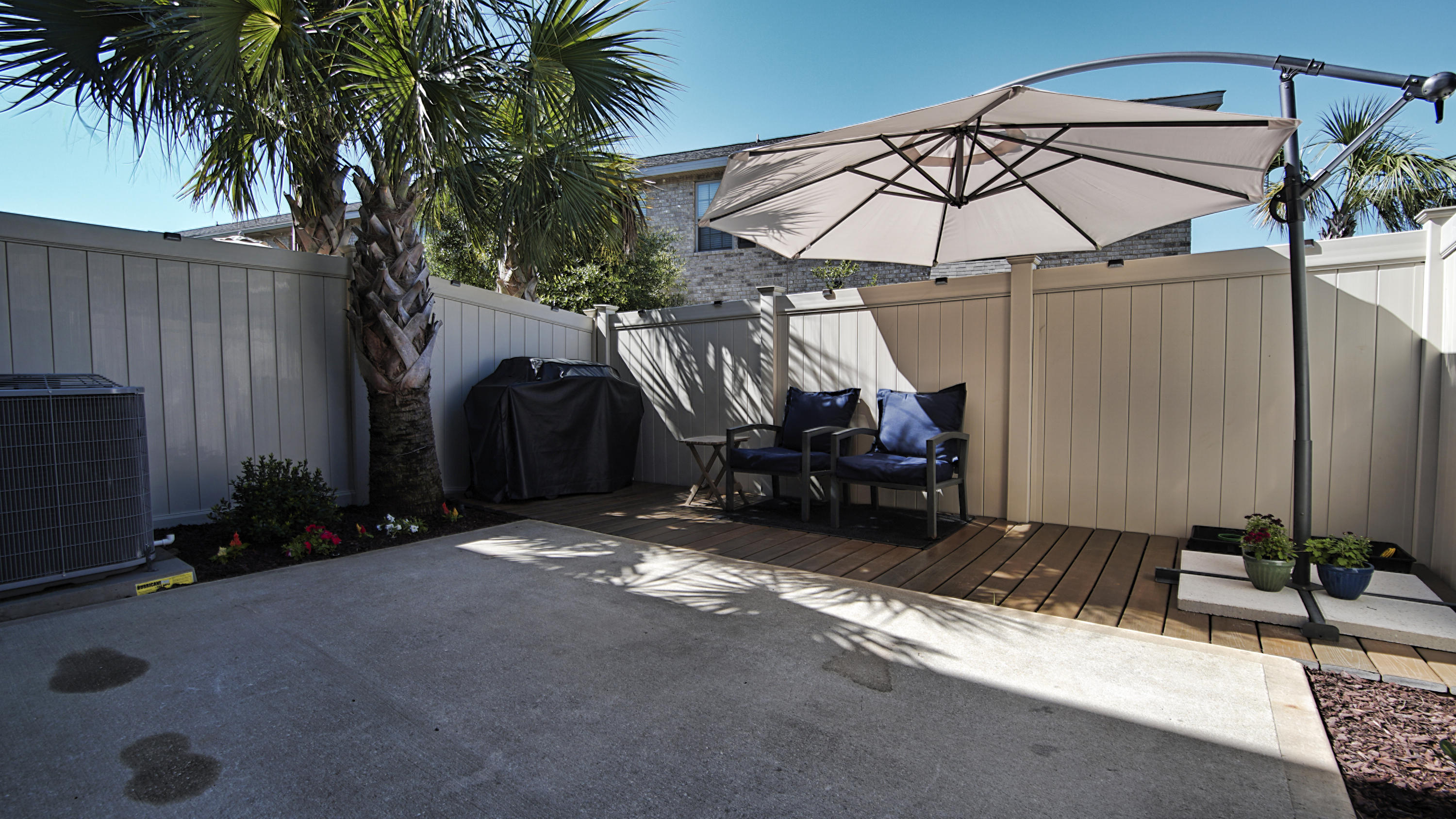 RESERVE POINTE - Residential