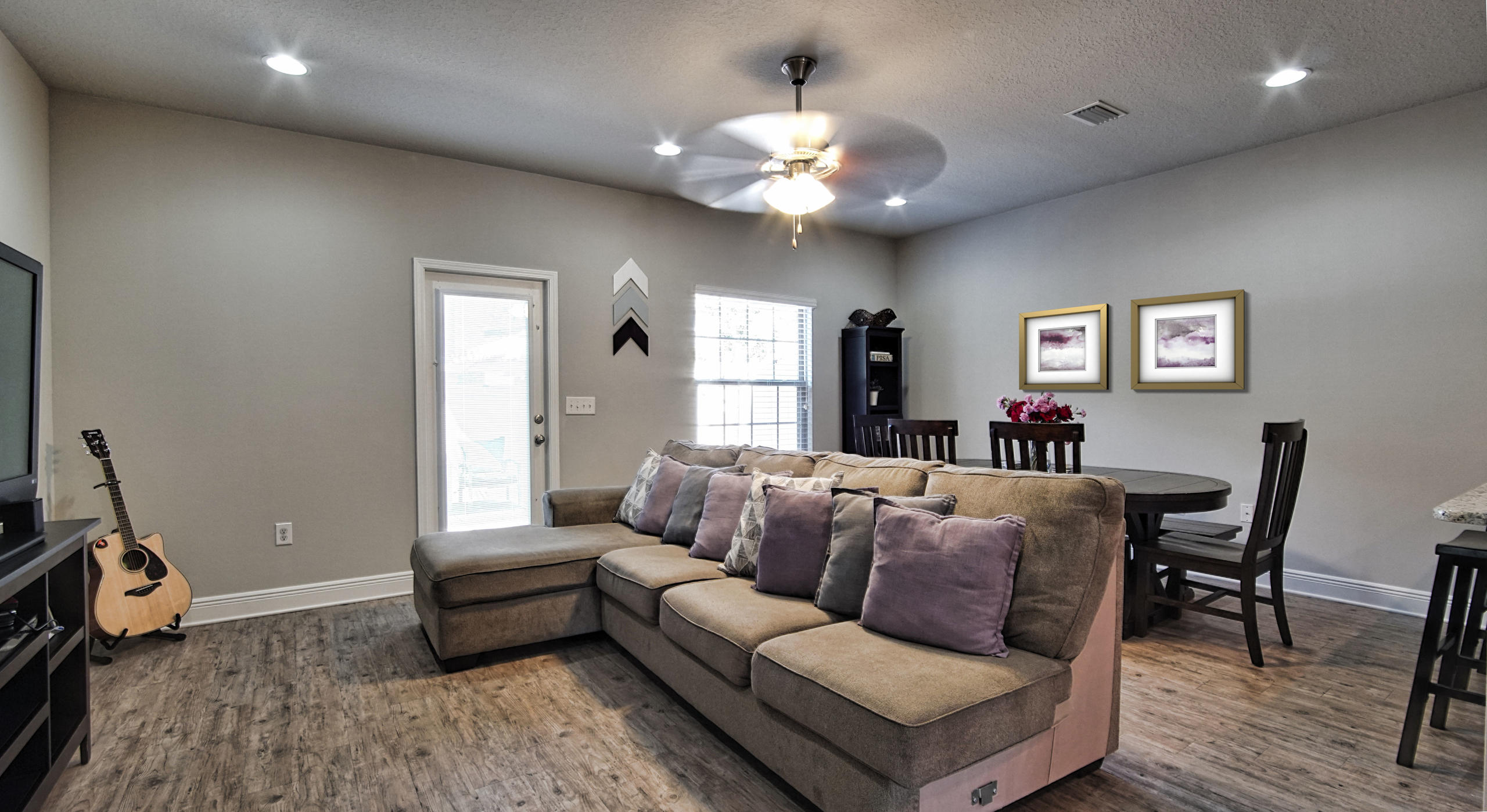 RESERVE POINTE - Residential