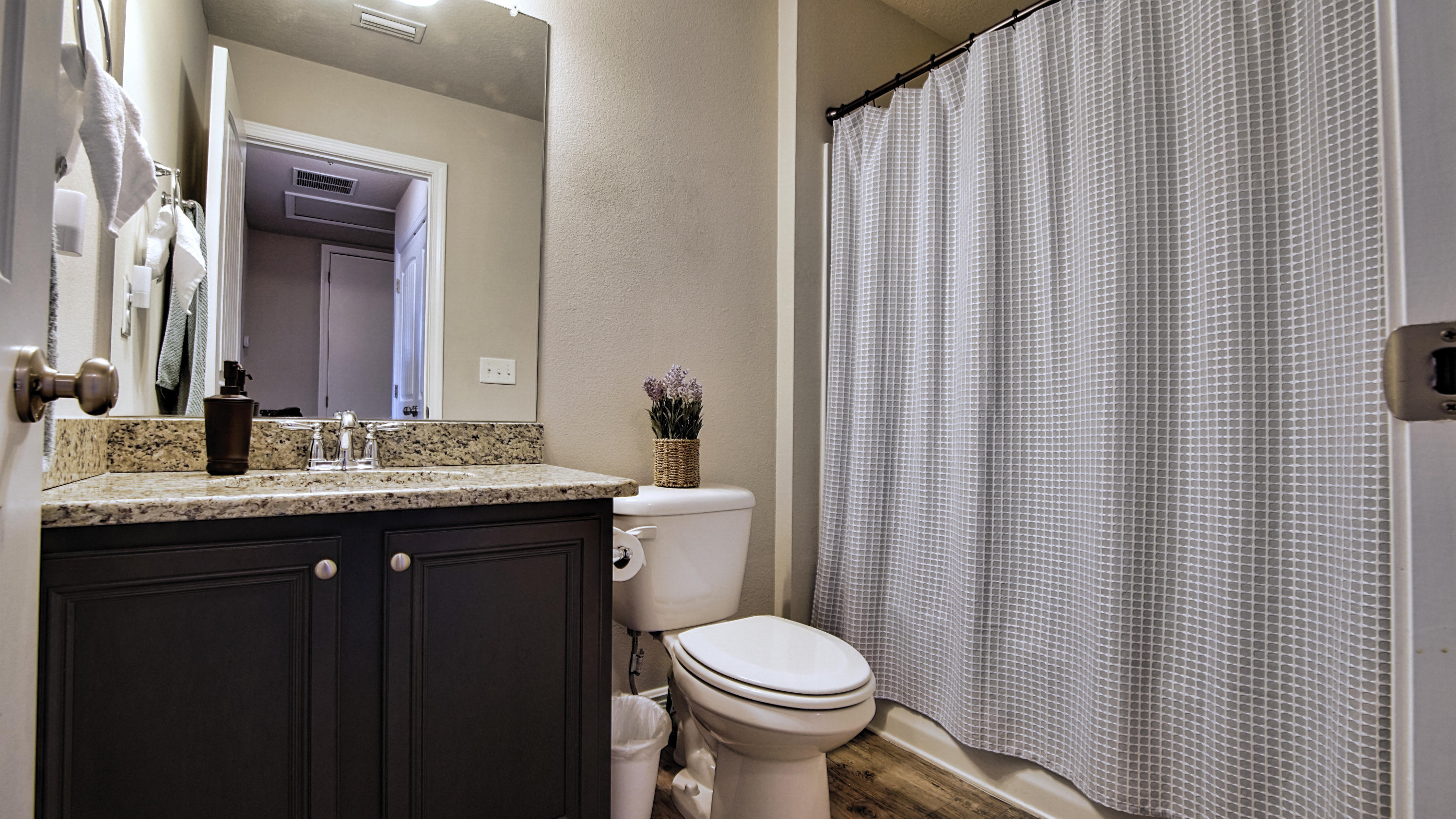 RESERVE POINTE - Residential