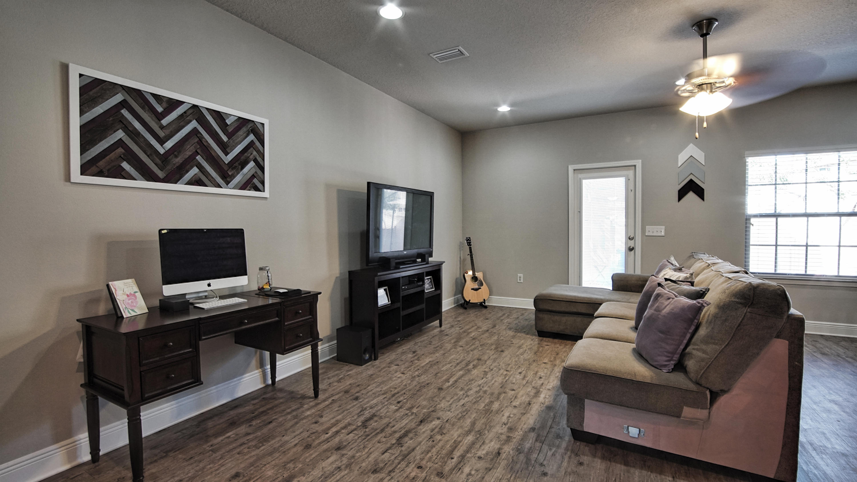 RESERVE POINTE - Residential