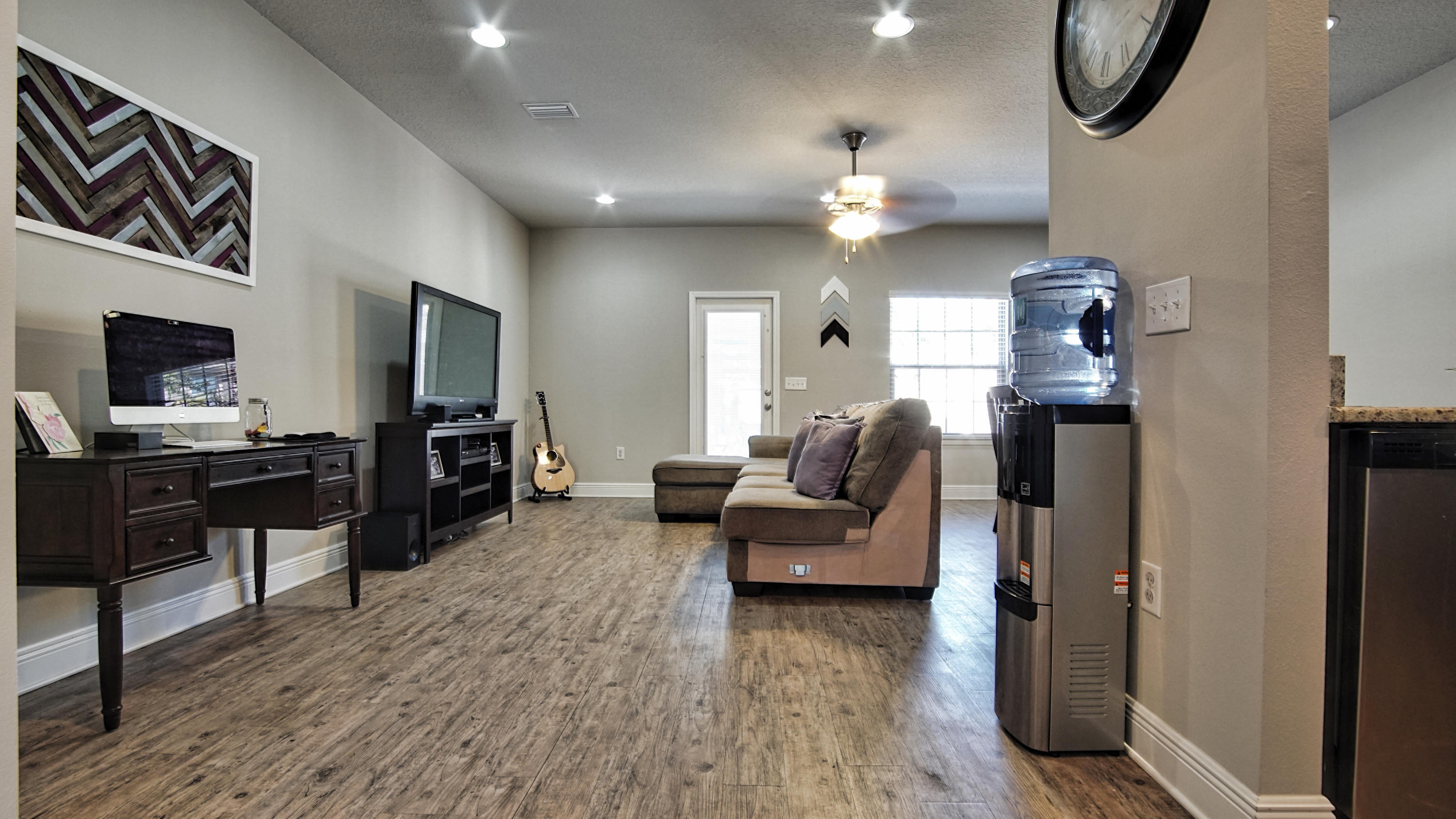 RESERVE POINTE - Residential