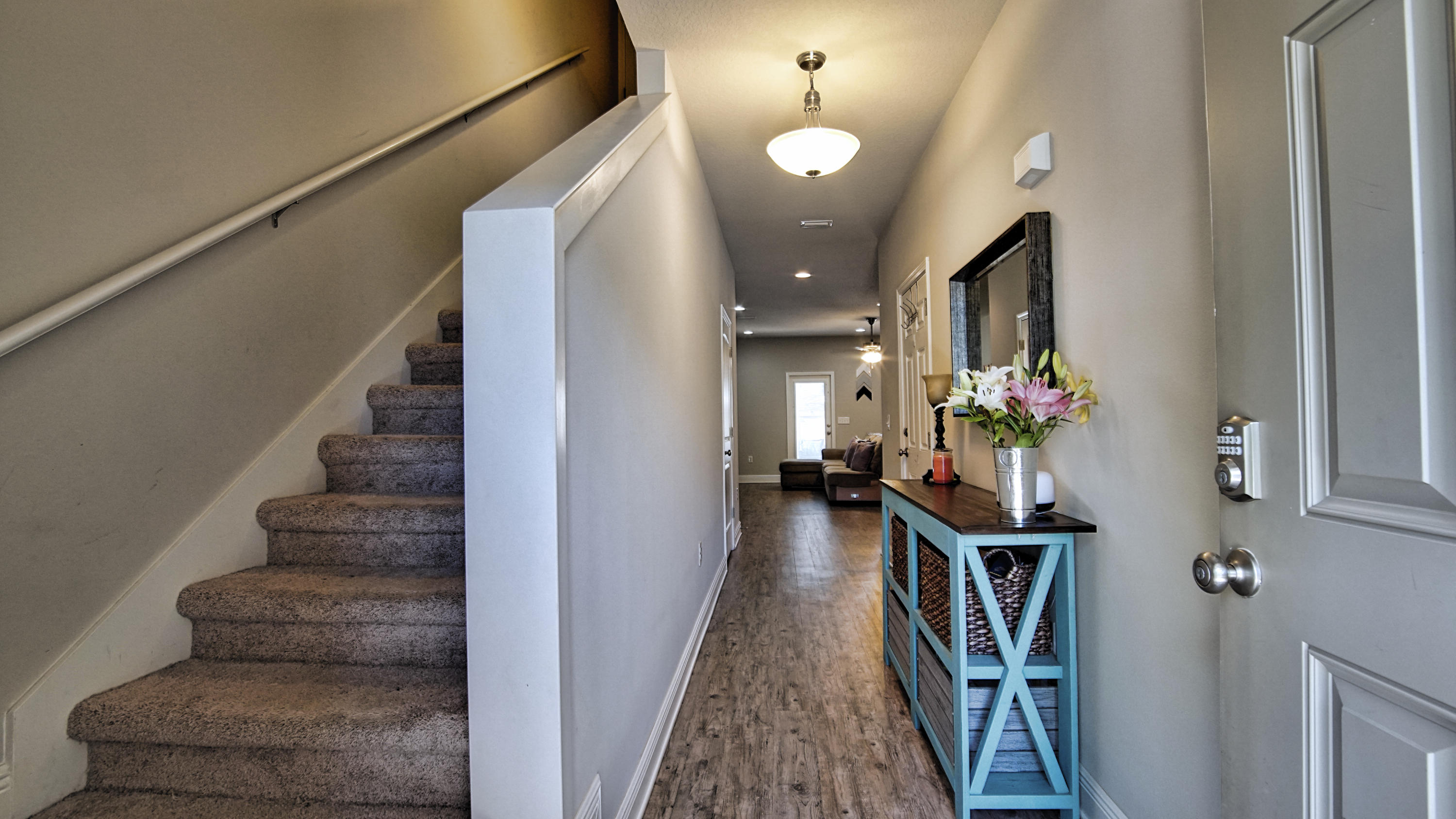 RESERVE POINTE - Residential