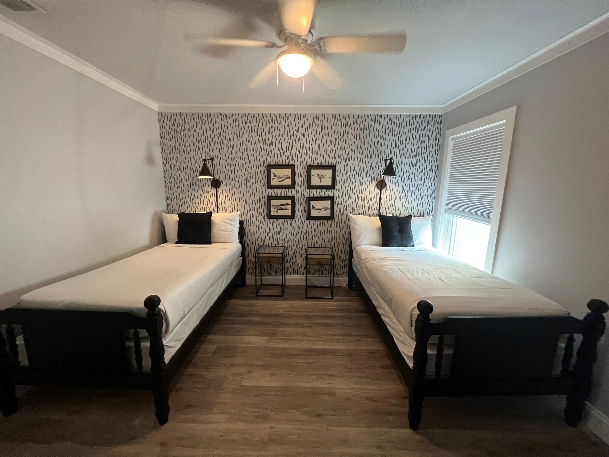 LINKSIDE VILLAGE UNIT 2 - Residential Lease