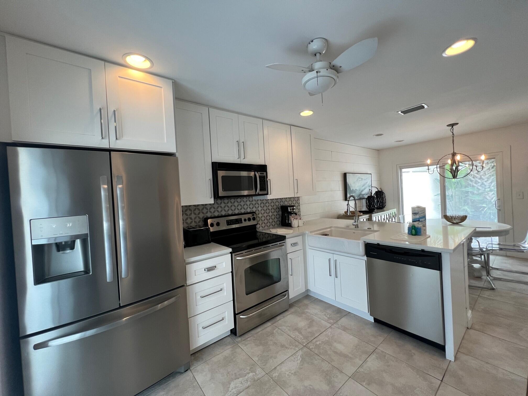 LINKSIDE VILLAGE UNIT 2 - Residential Lease