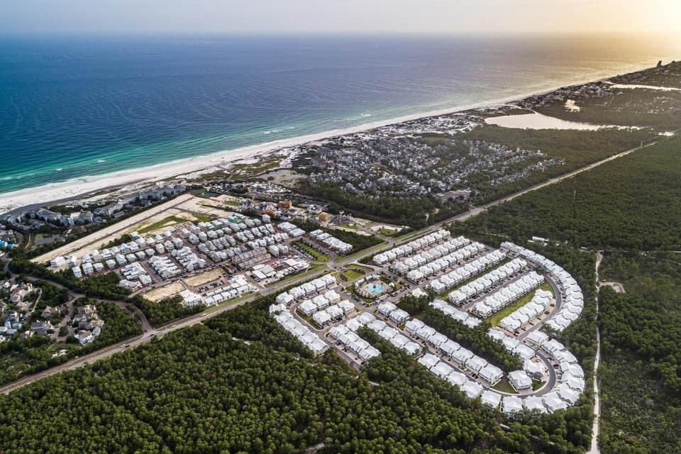 PROMINENCE NORTH - Residential