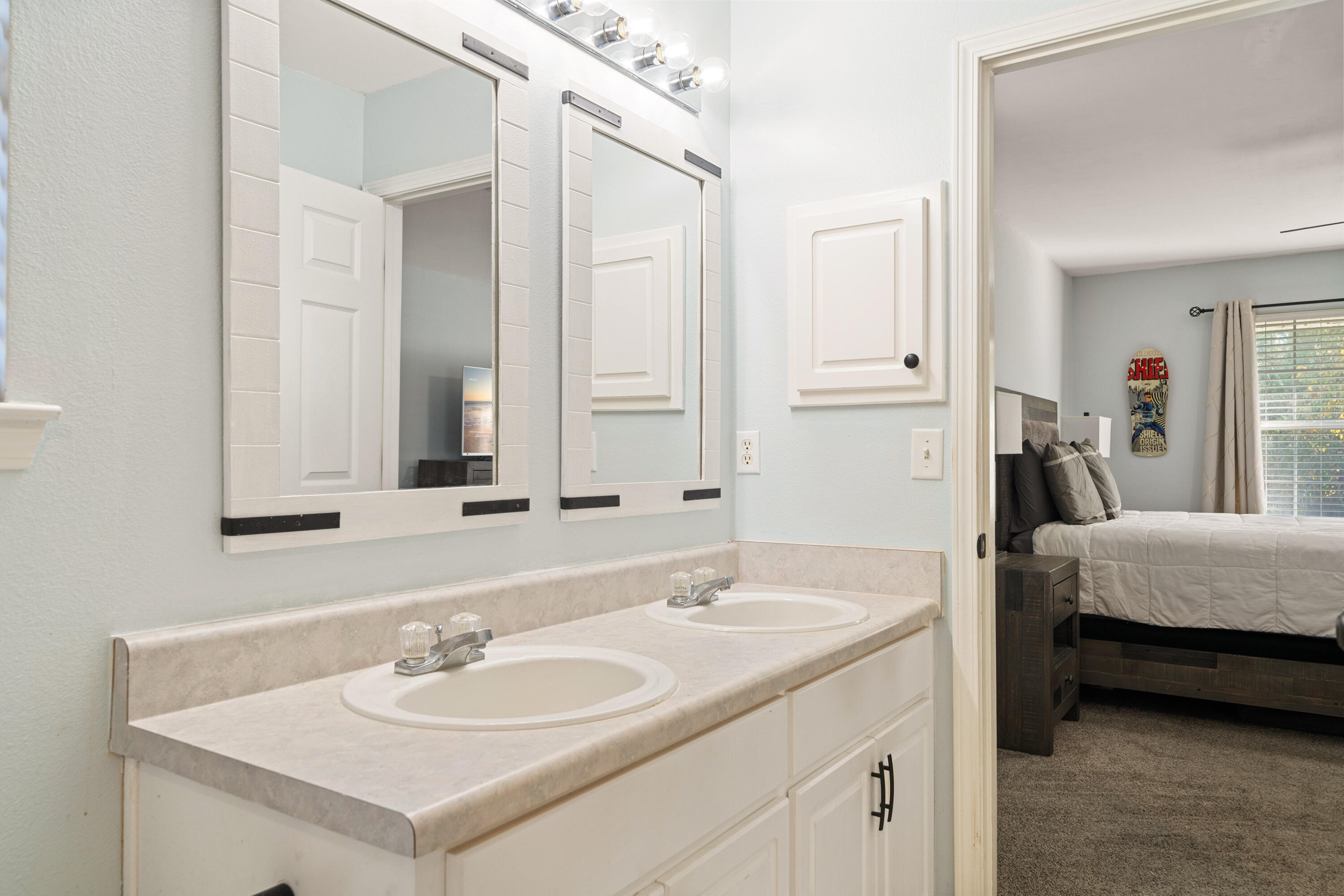 MARSH HARBOR - Residential