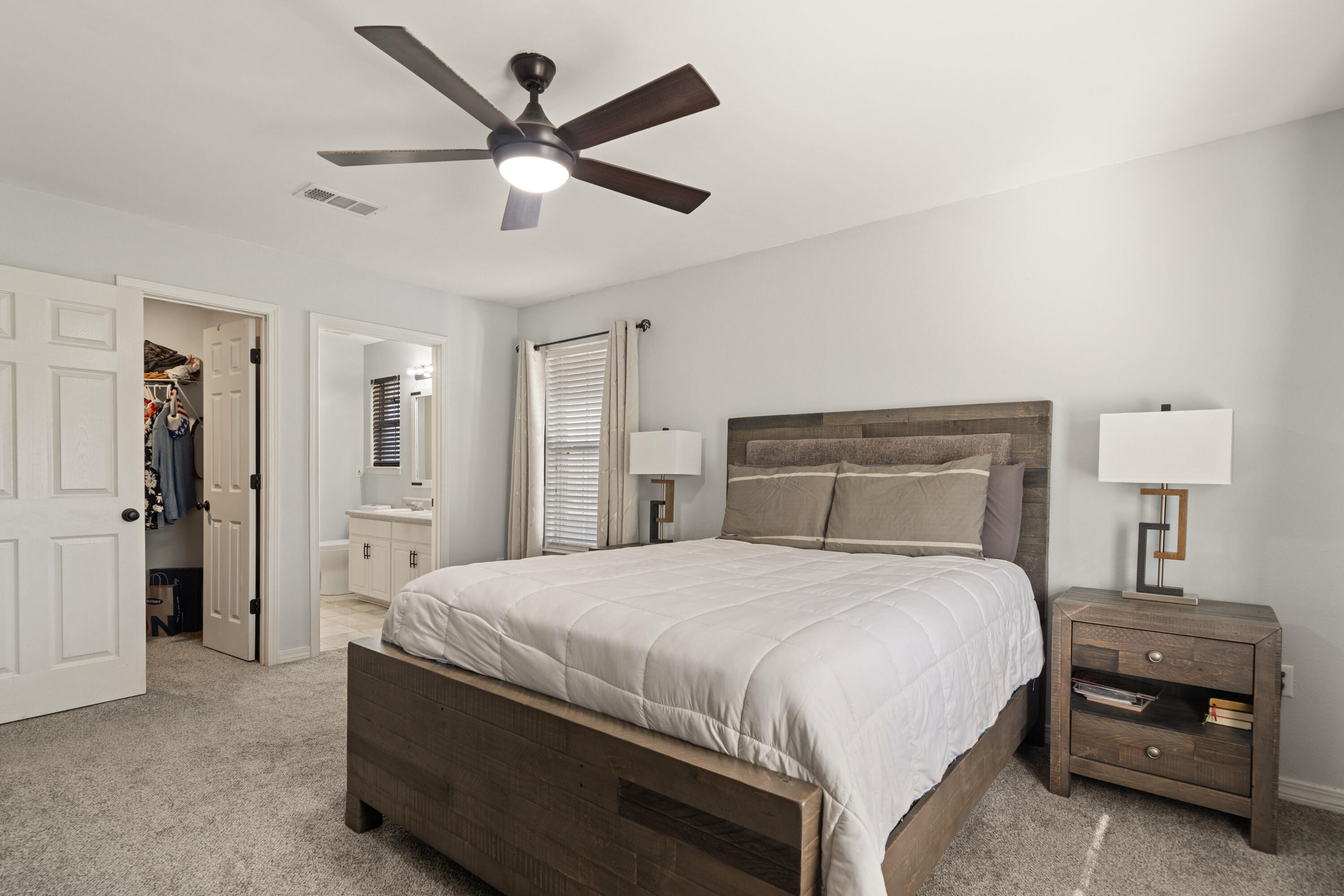 MARSH HARBOR - Residential