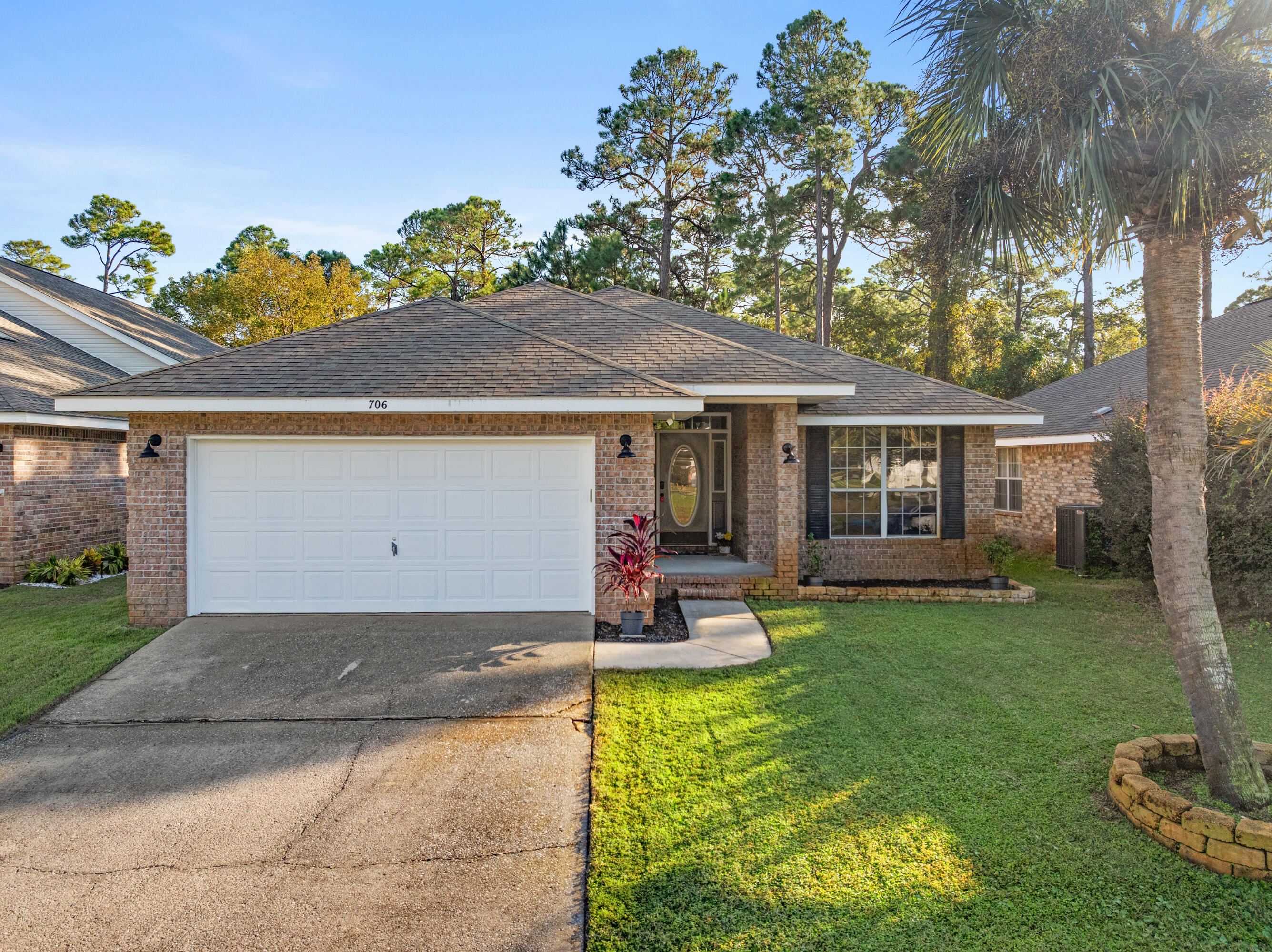 MARSH HARBOR - Residential