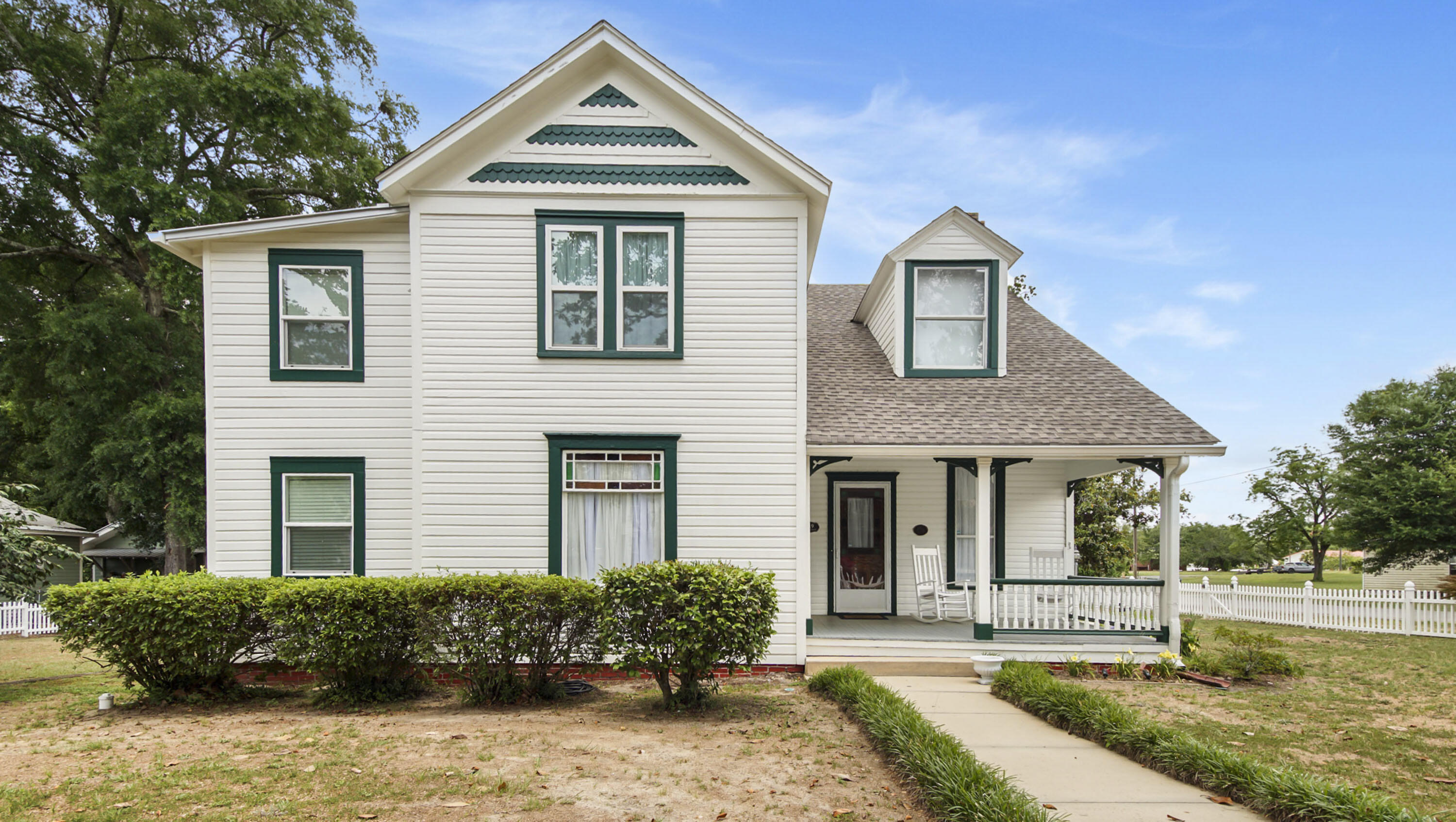 TOWN OF DEFUNIAK SPRINGS - Residential