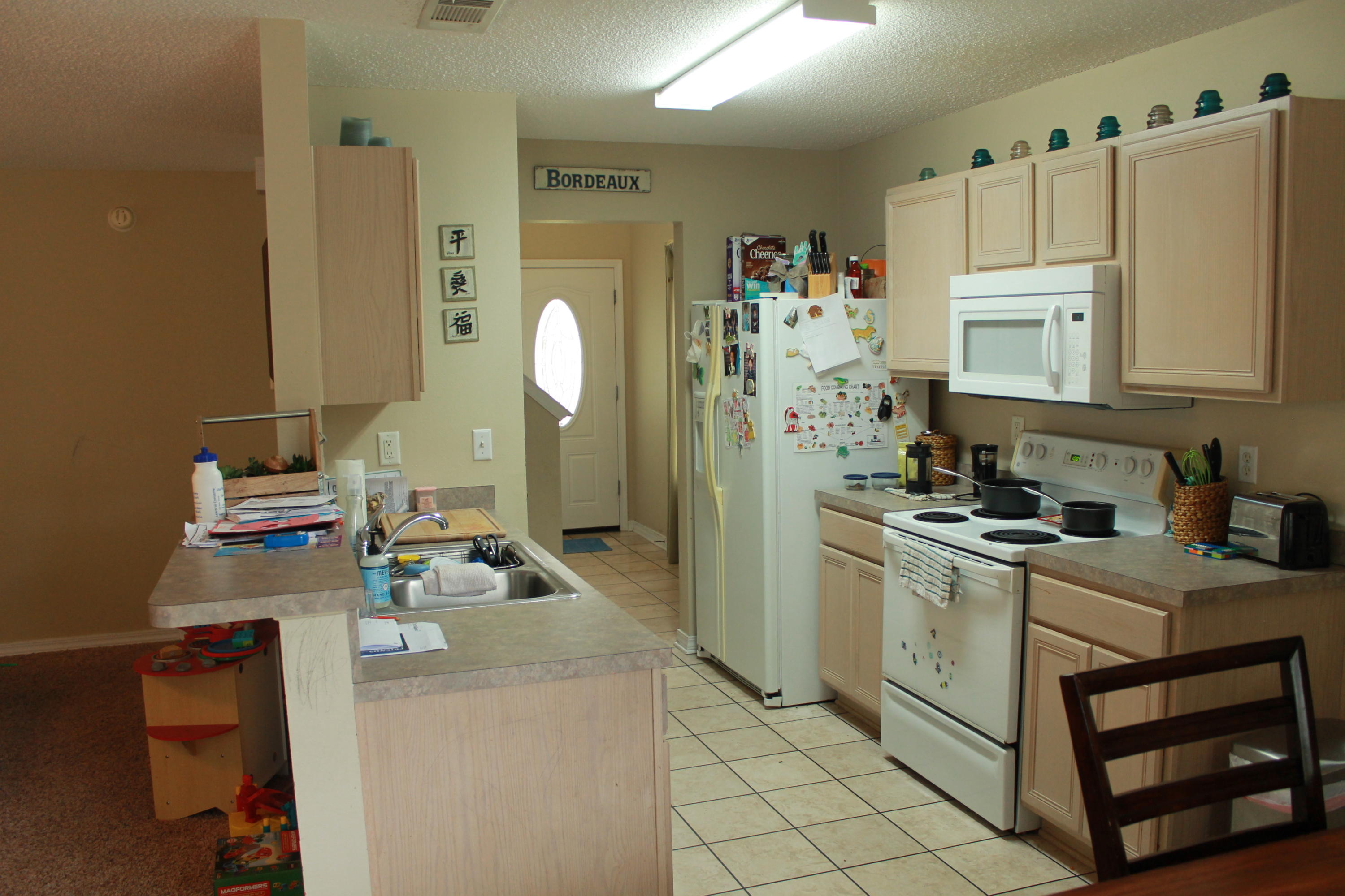 TWIN LAKES - Residential Lease