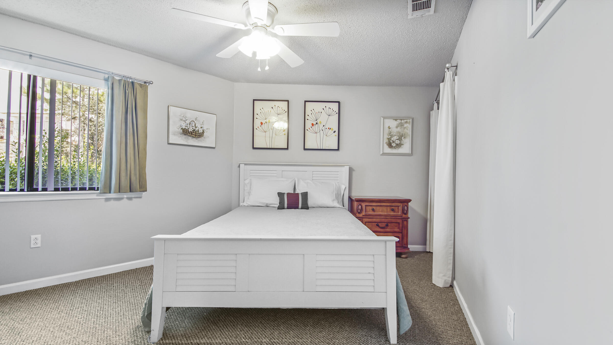 UNIT 21-A CRYSTAL VILLAGE II PHASE 3 - Residential