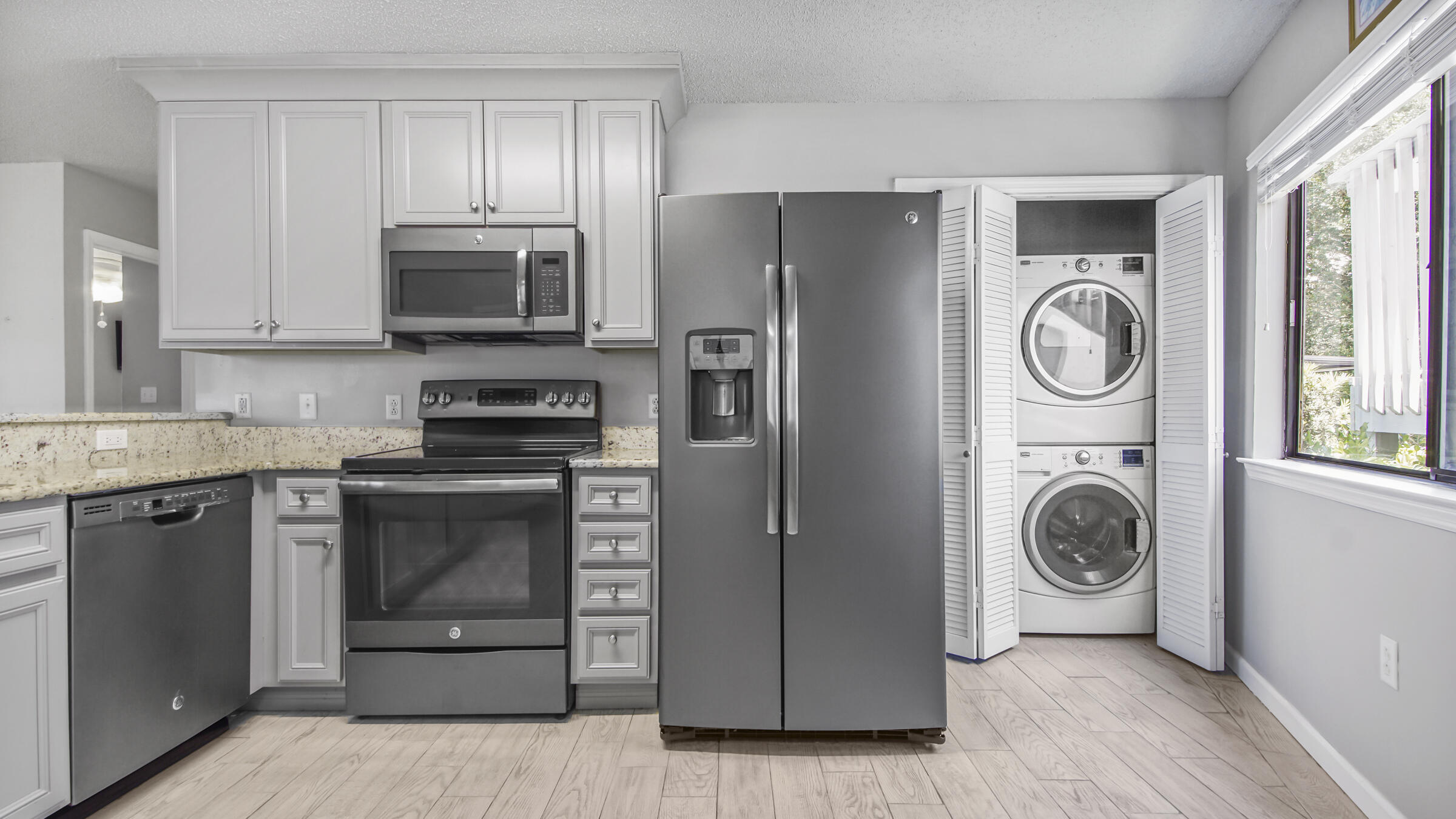 UNIT 21-A CRYSTAL VILLAGE II PHASE 3 - Residential