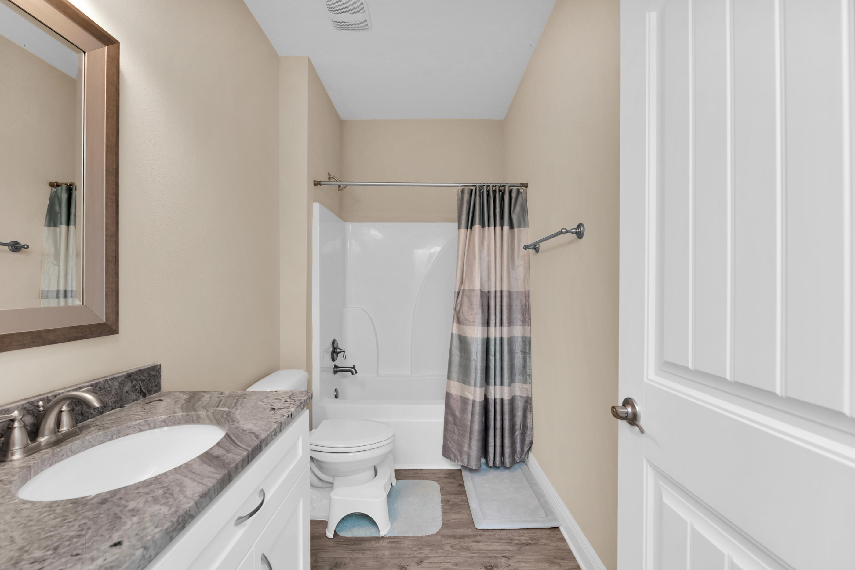 MUNICIPAL S/D - Residential Lease