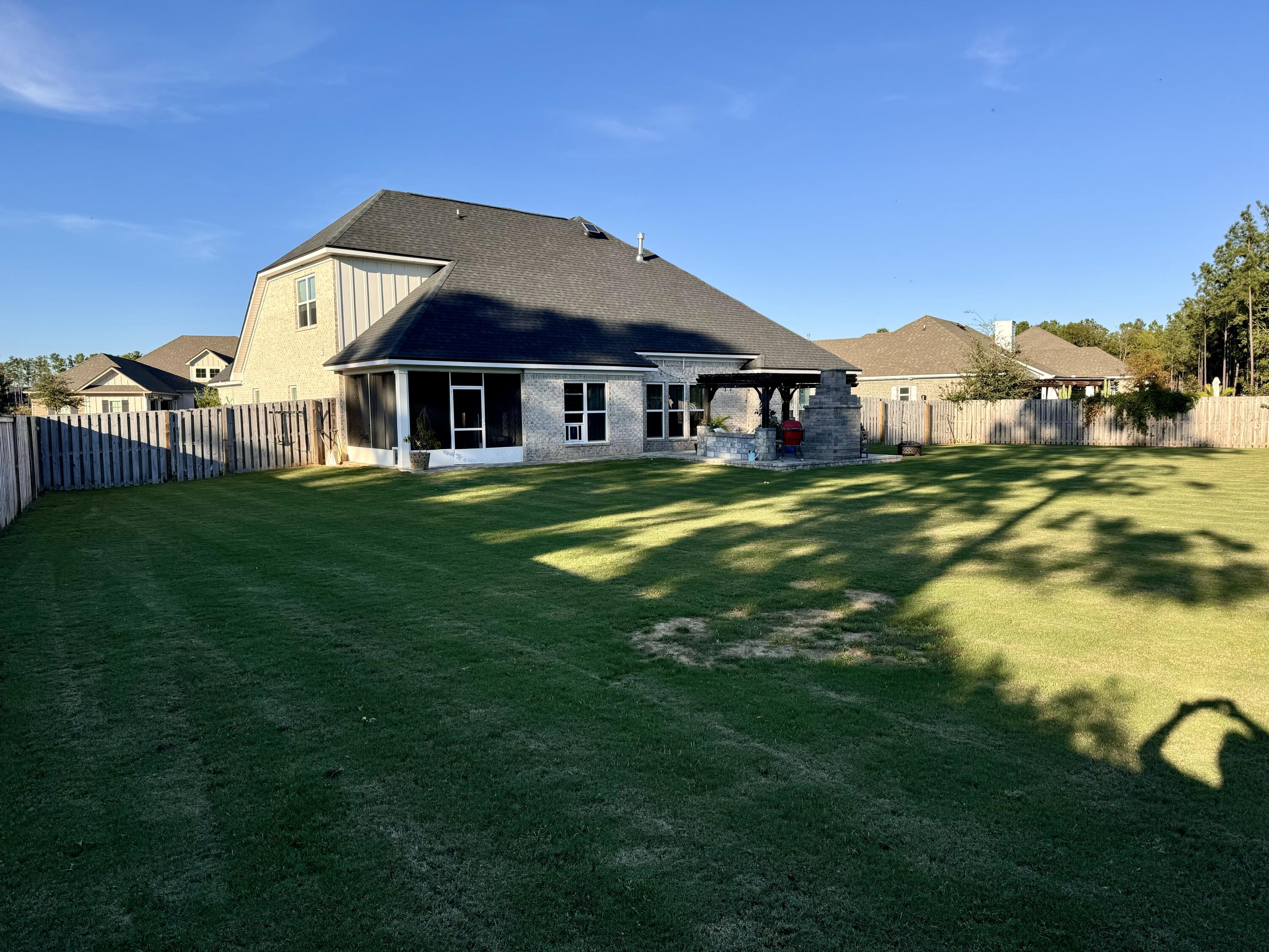 HAMMOCK BAY - Residential