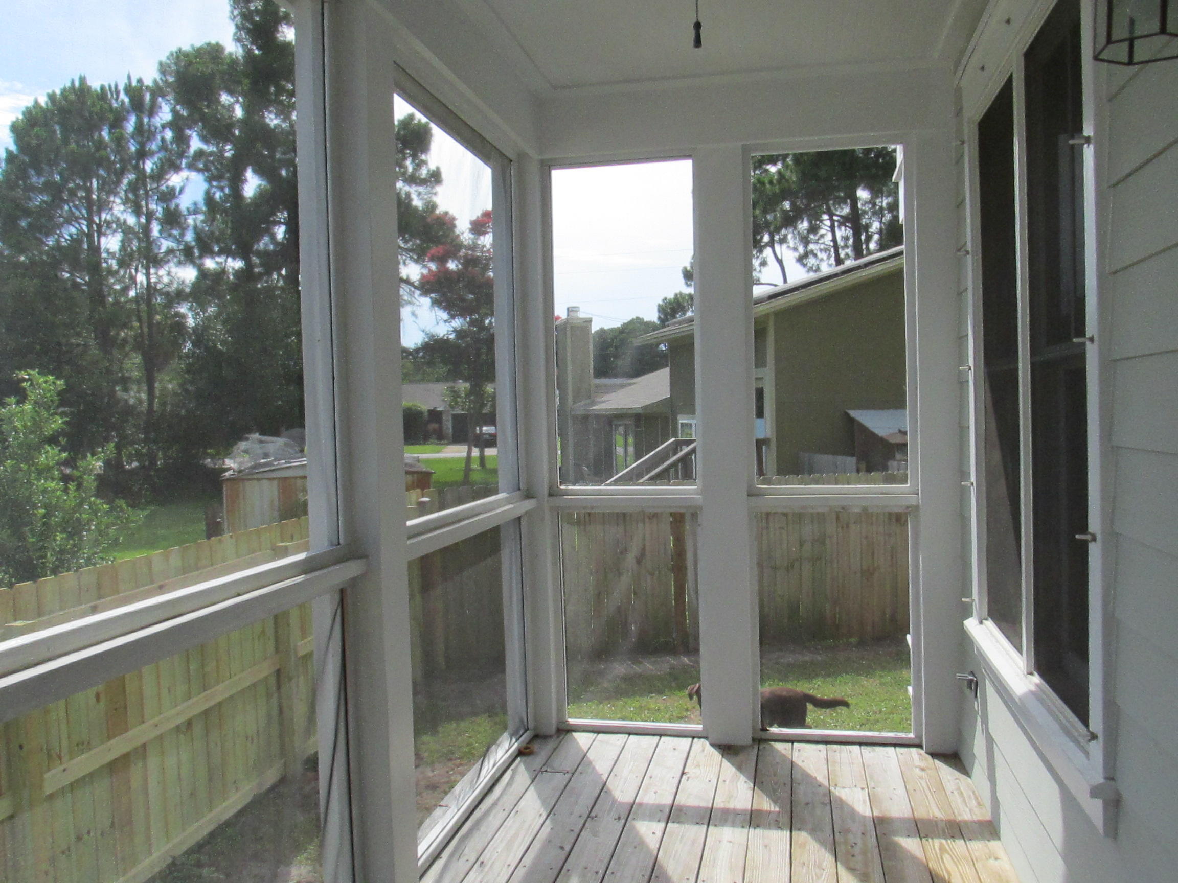 BAYSHORE PINES - Residential Lease