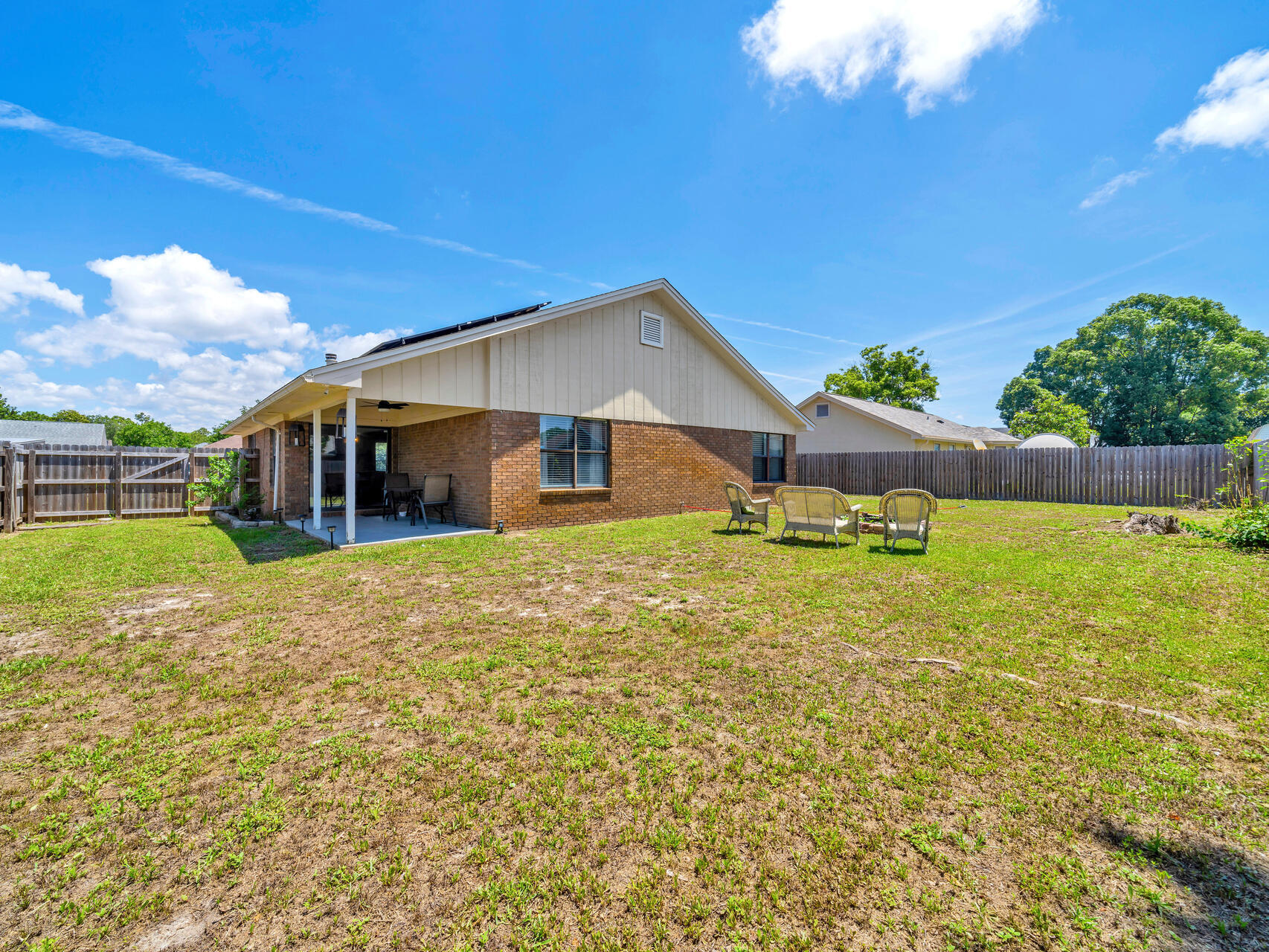CHATEAU PRES DE LA MER - Residential