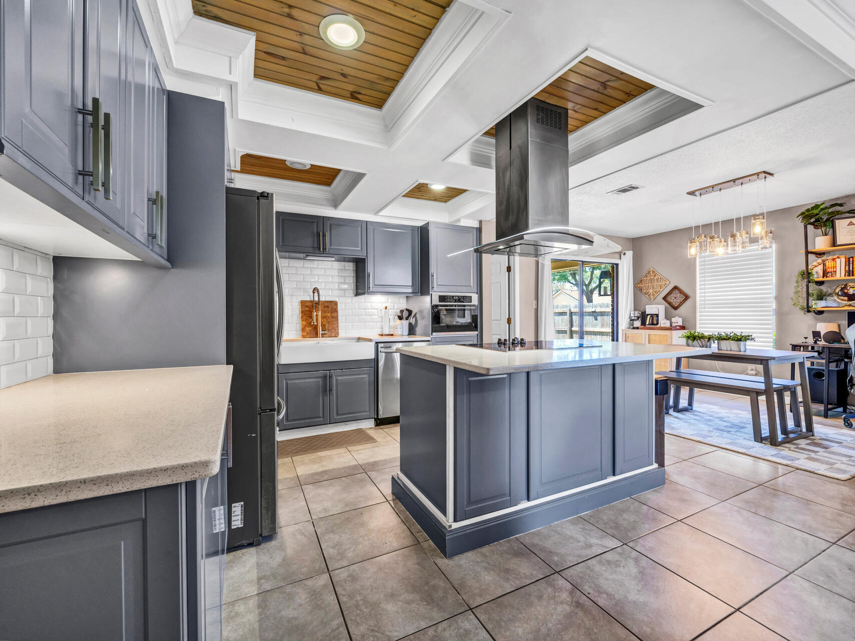 CHATEAU PRES DE LA MER - Residential