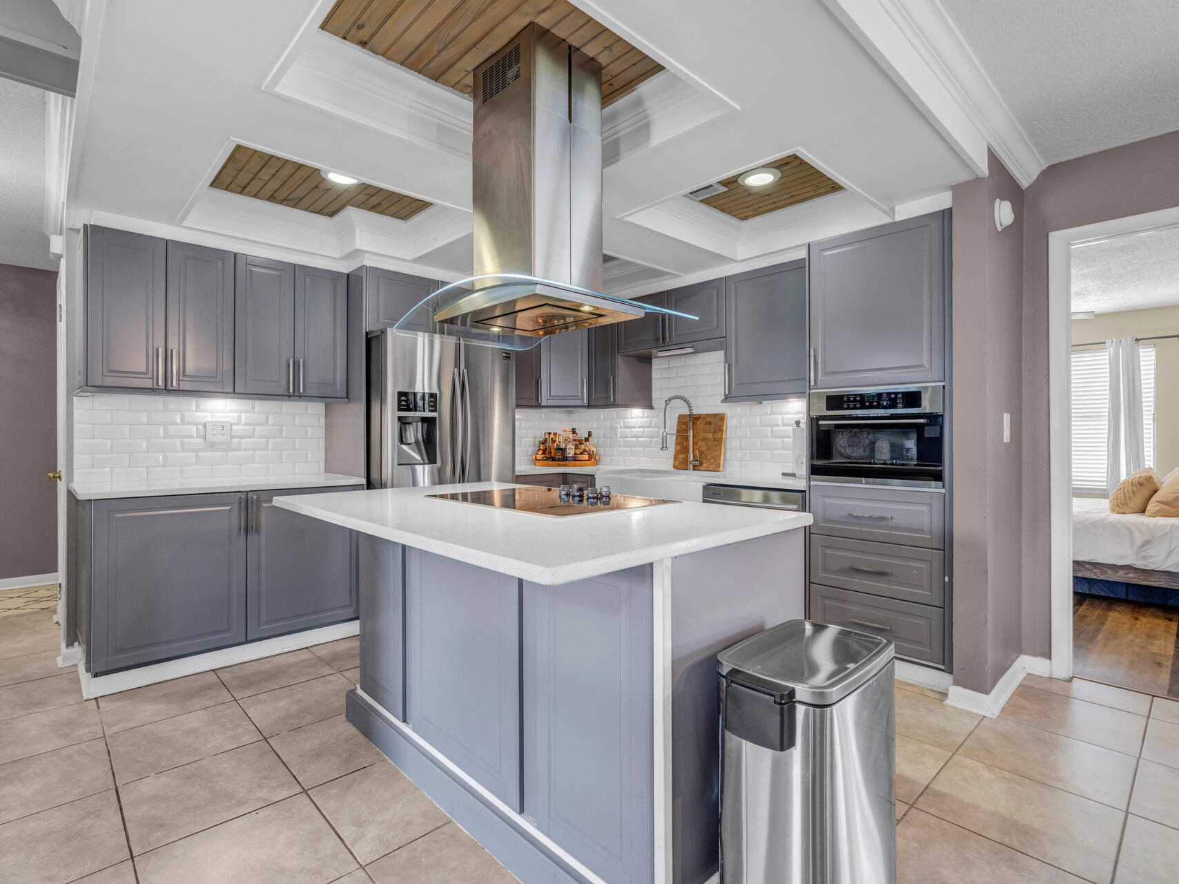 CHATEAU PRES DE LA MER - Residential