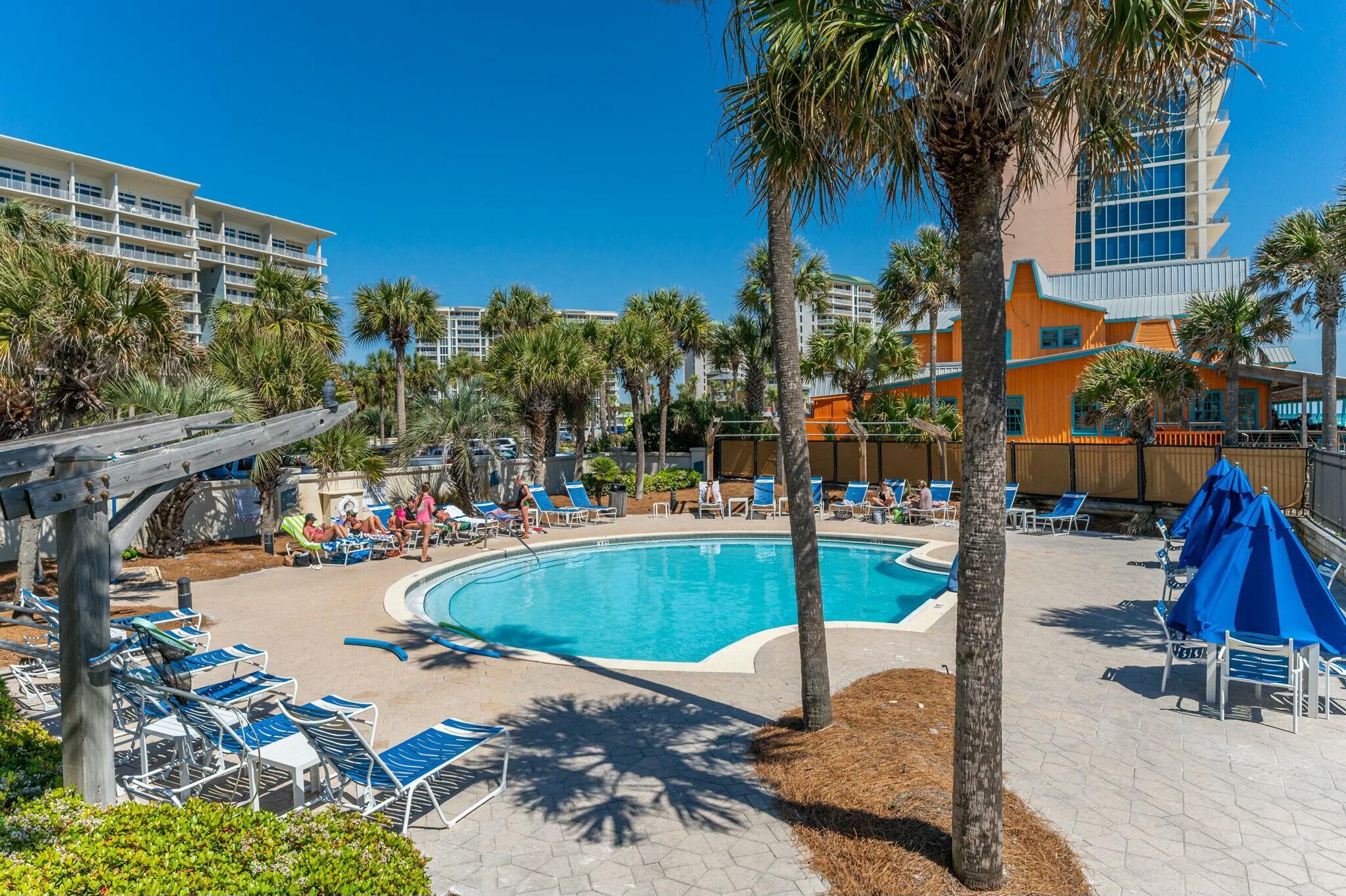 STERLING SHORES - Residential