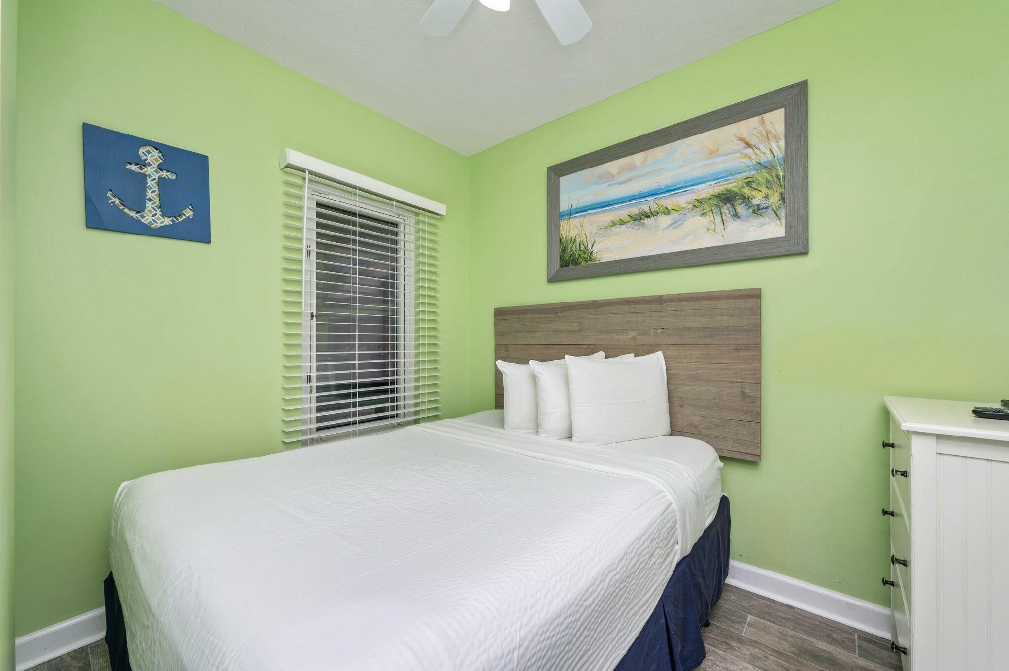 STERLING SHORES - Residential