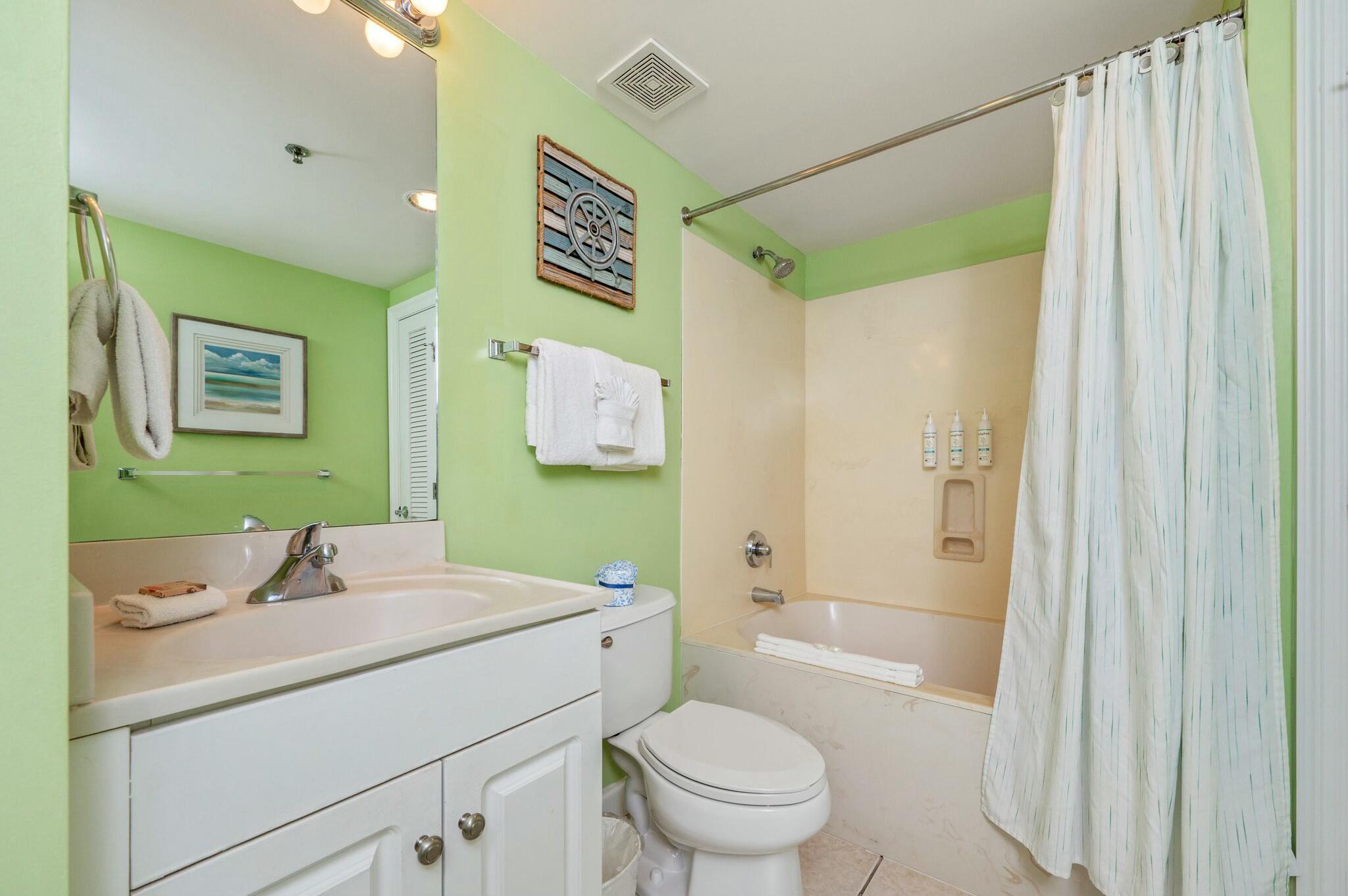 STERLING SHORES - Residential