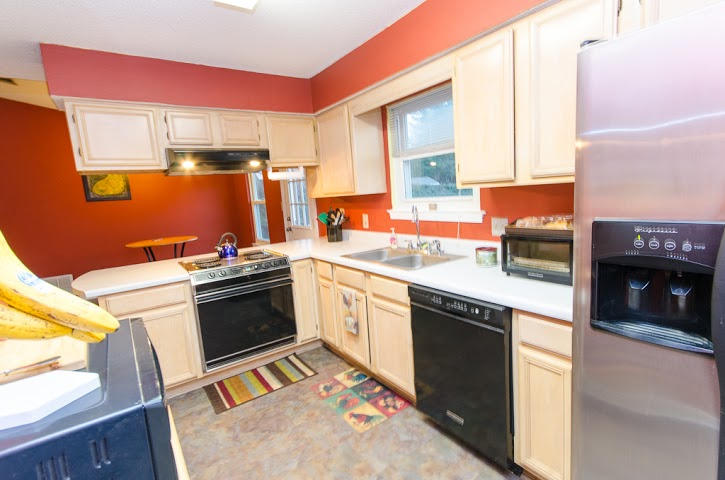 EAST BAY RIVER ESTATES - Residential