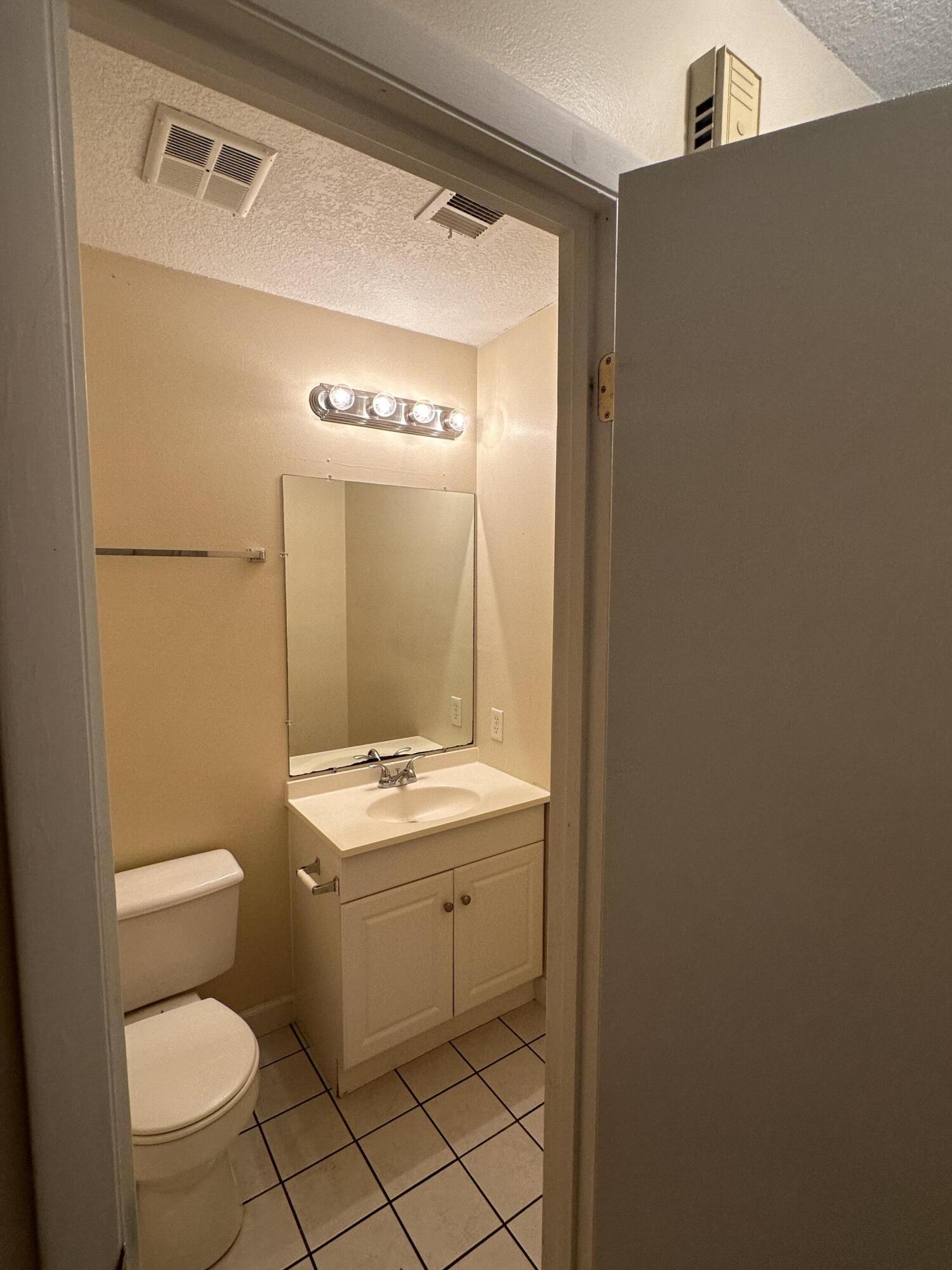 No recorded subdivision - Residential Lease