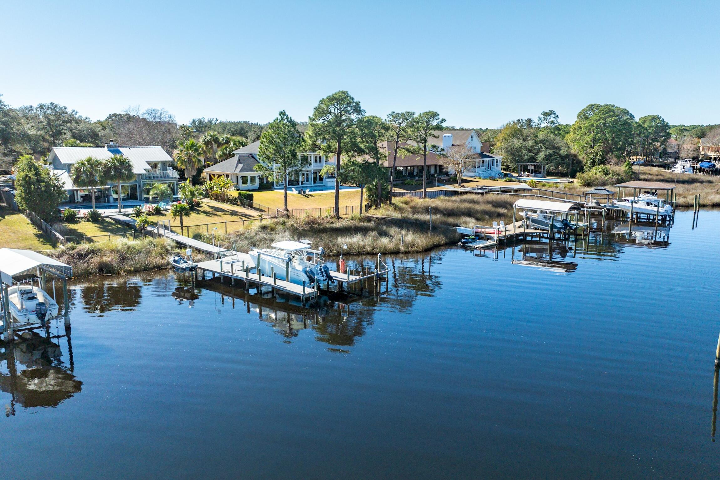 INDIAN BAYOU - Residential