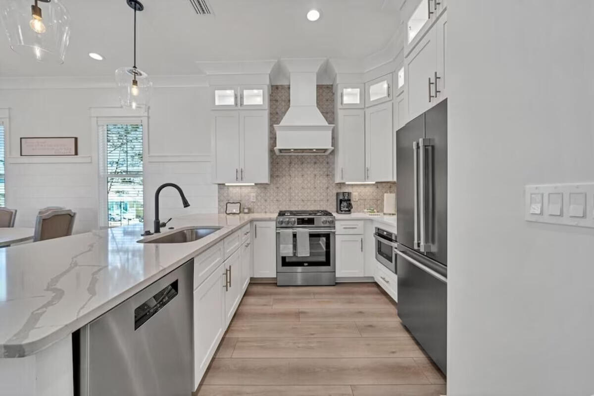 VENTANA DUNES - Residential Lease