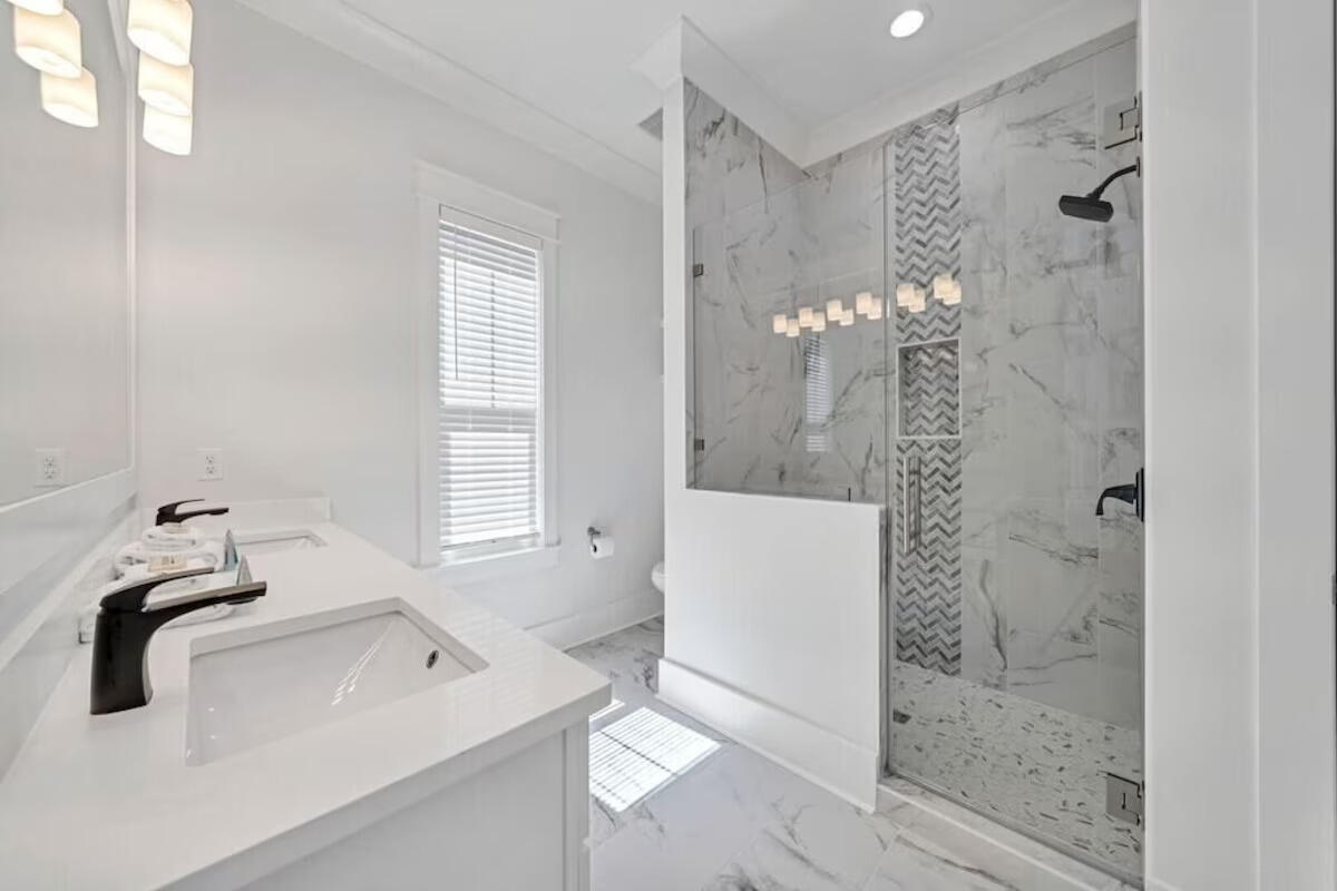 VENTANA DUNES - Residential Lease