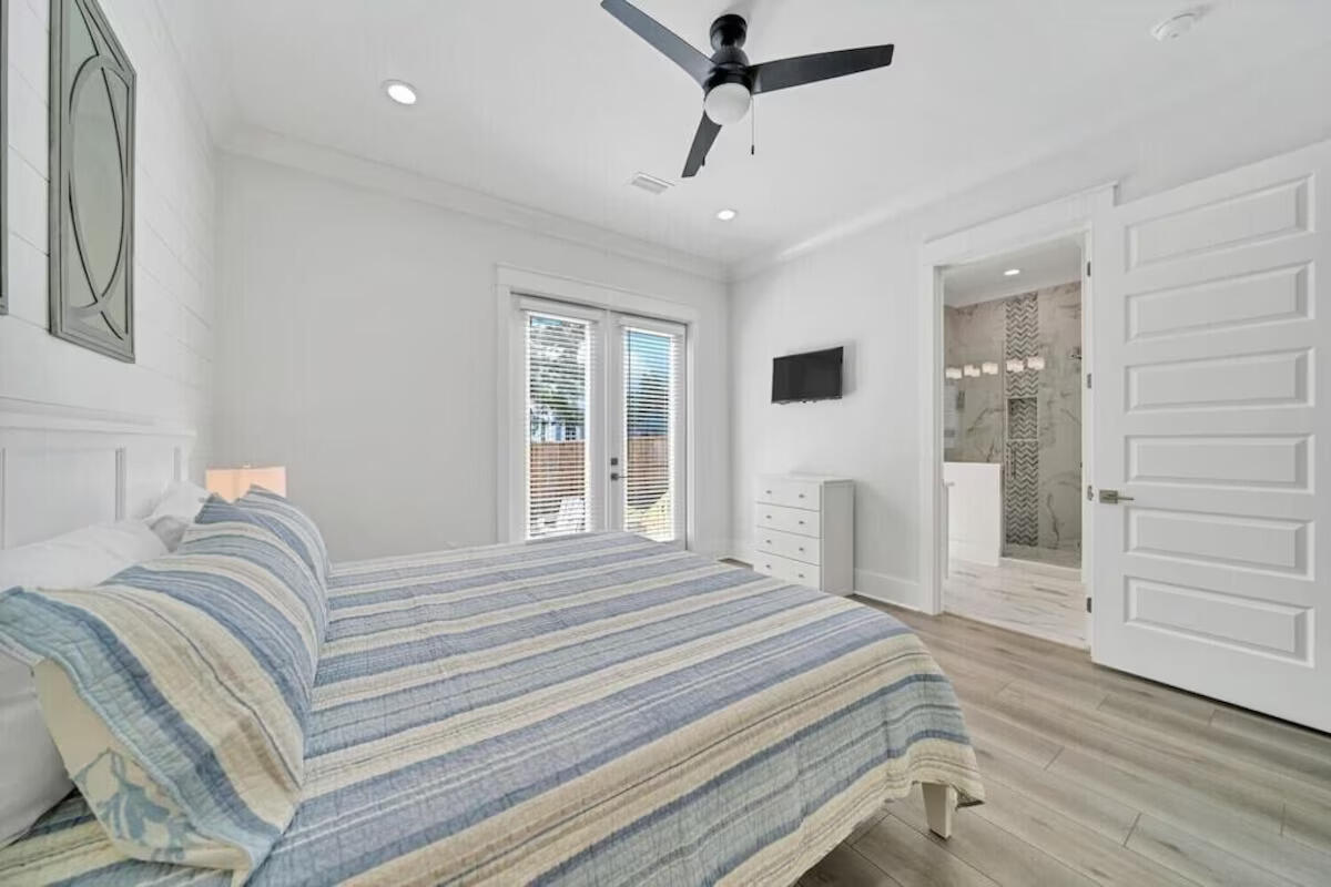 VENTANA DUNES - Residential Lease