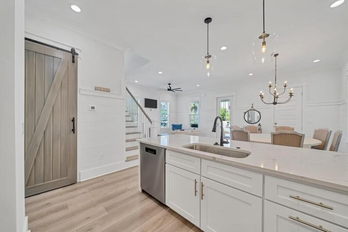 VENTANA DUNES - Residential Lease