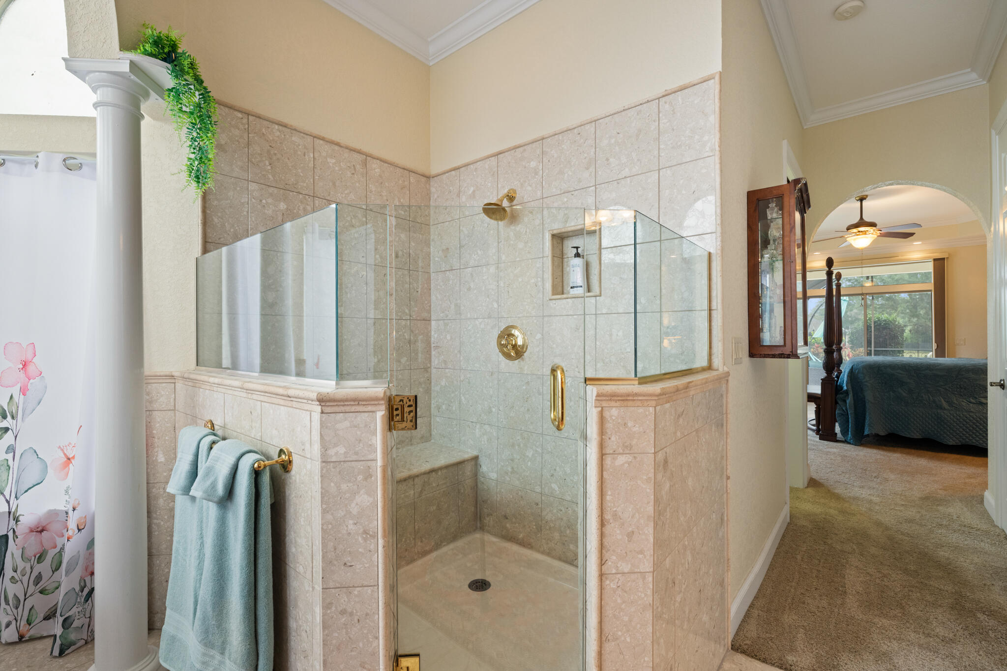 HOLLEY BY THE SEA - Residential