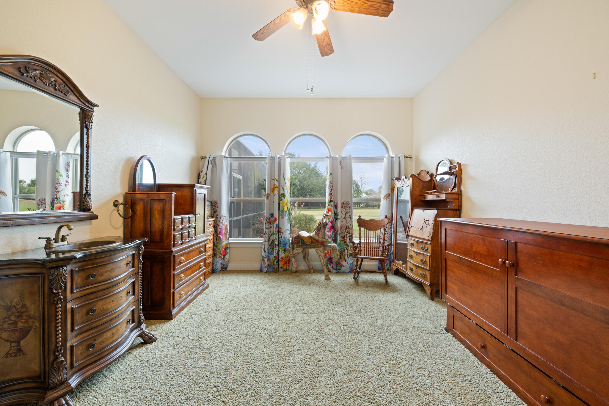 HOLLEY BY THE SEA - Residential