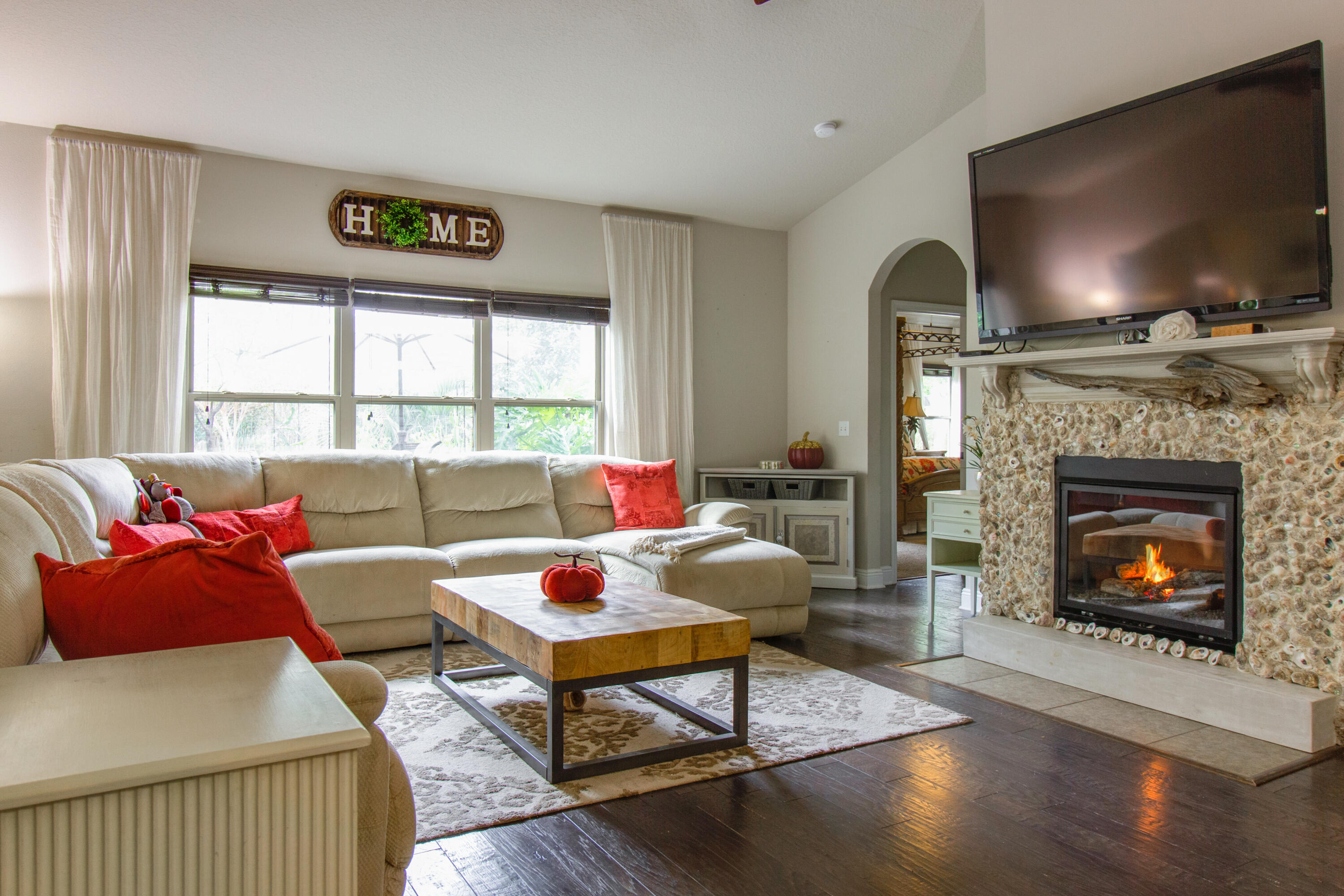 HAMMOCK BAY - Residential