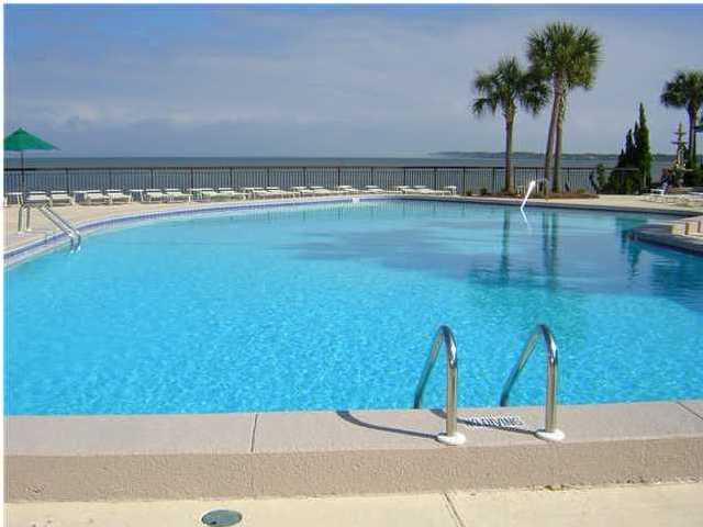 BAYSIDE CONDO SANDESTIN - Residential