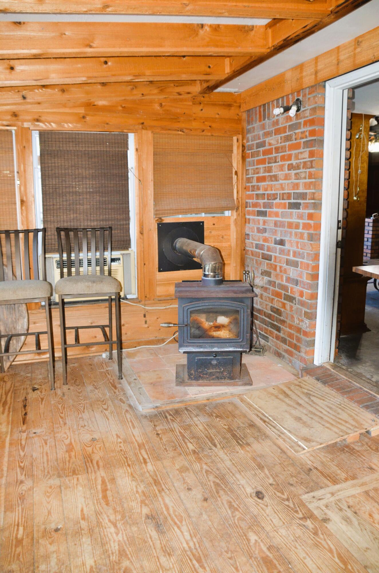 RESUB OF KELLYS ADD TO DESTIN - Residential